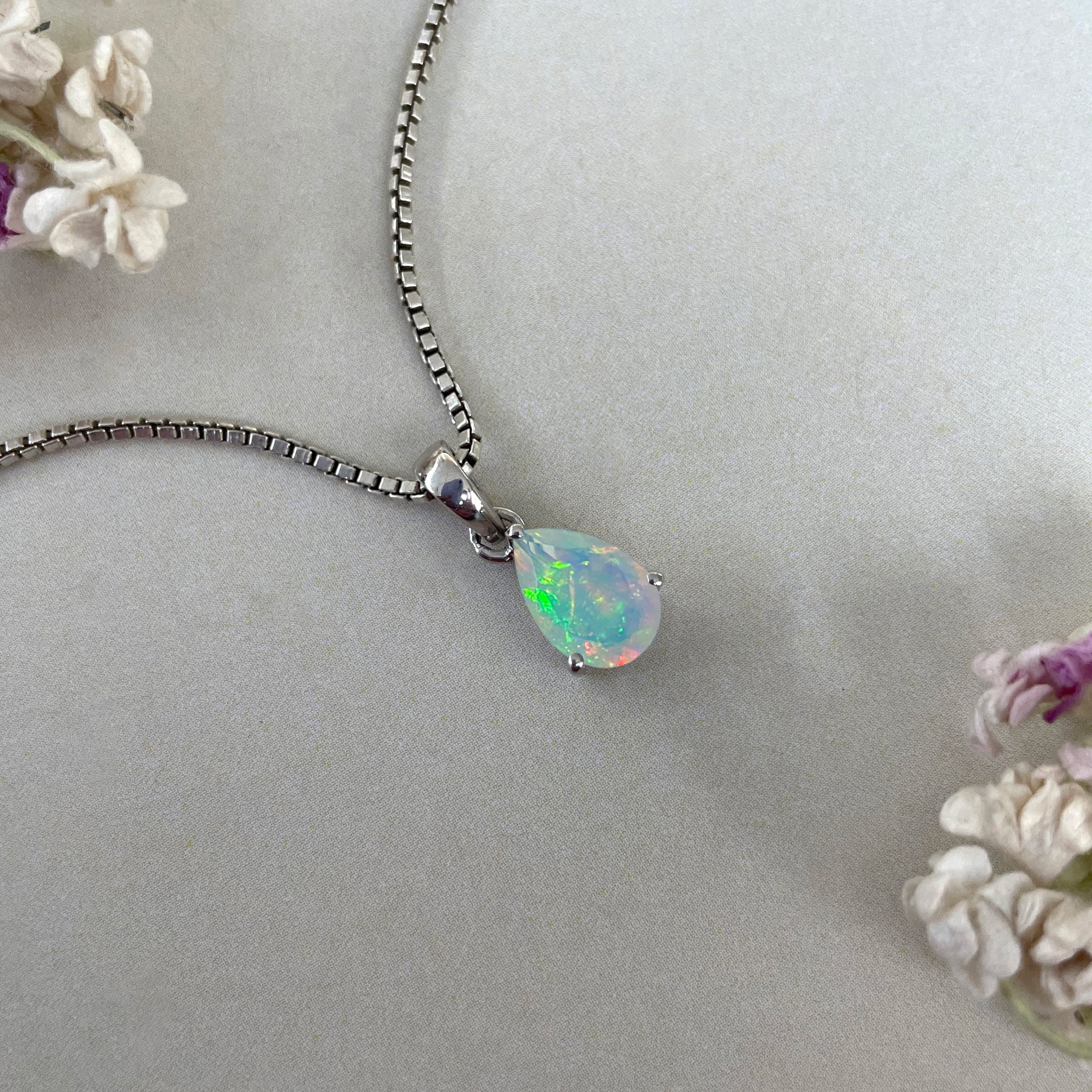 Opal Pendant-(OPL-SP-917.)