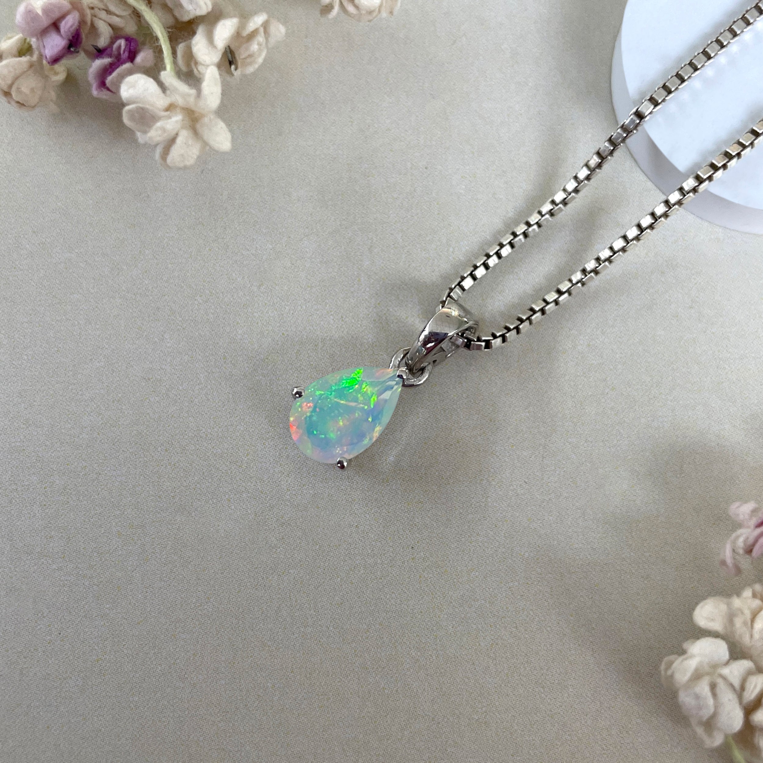 Opal Pendant-(OPL-SP-917.)