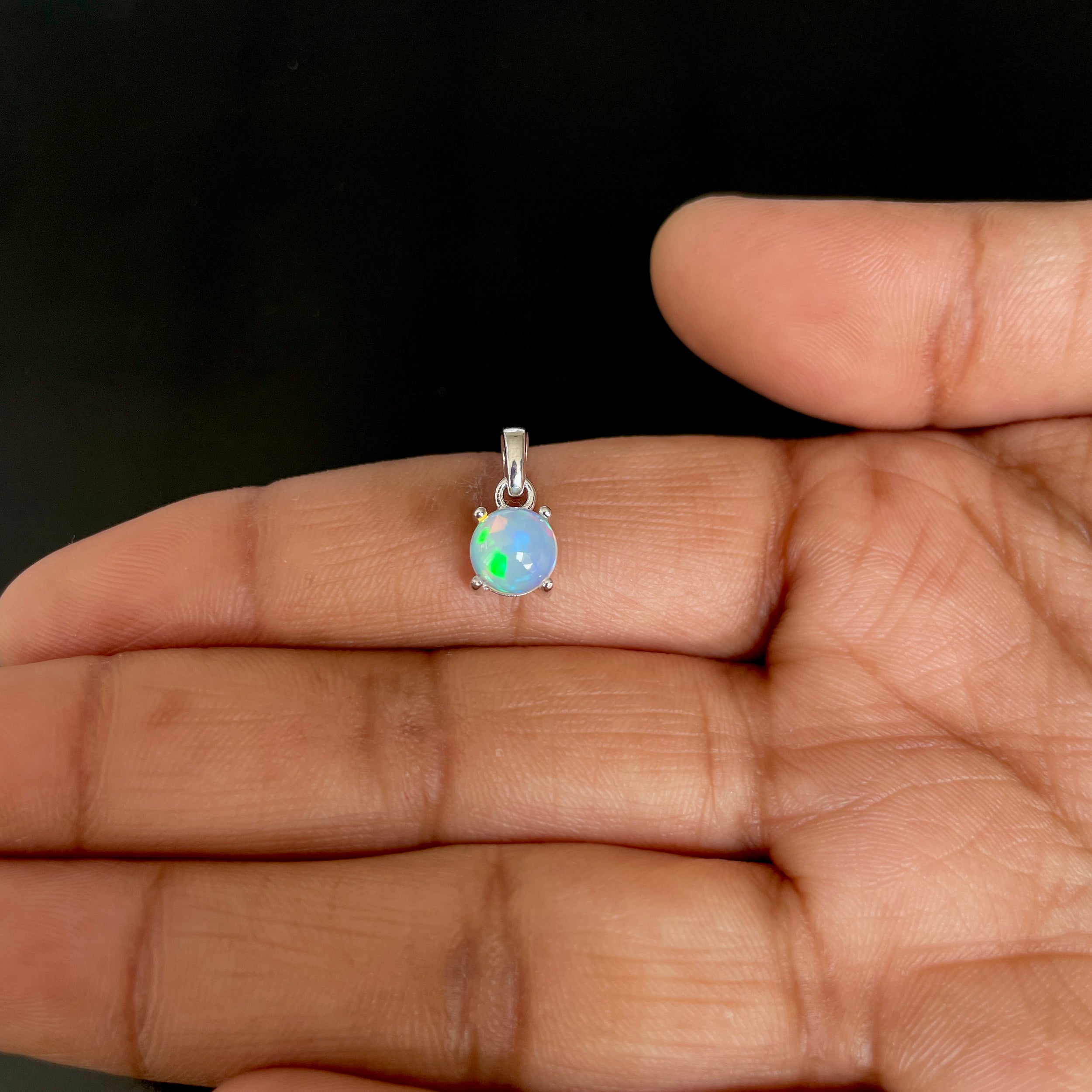 Opal Pendant-(OPL-SP-929.)