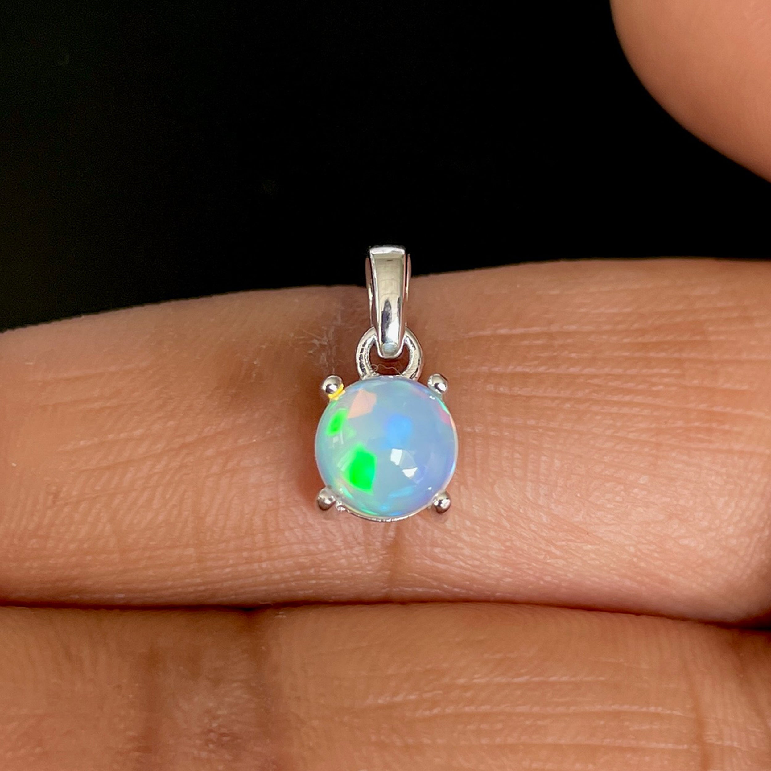 Opal Pendant-(OPL-SP-929.)
