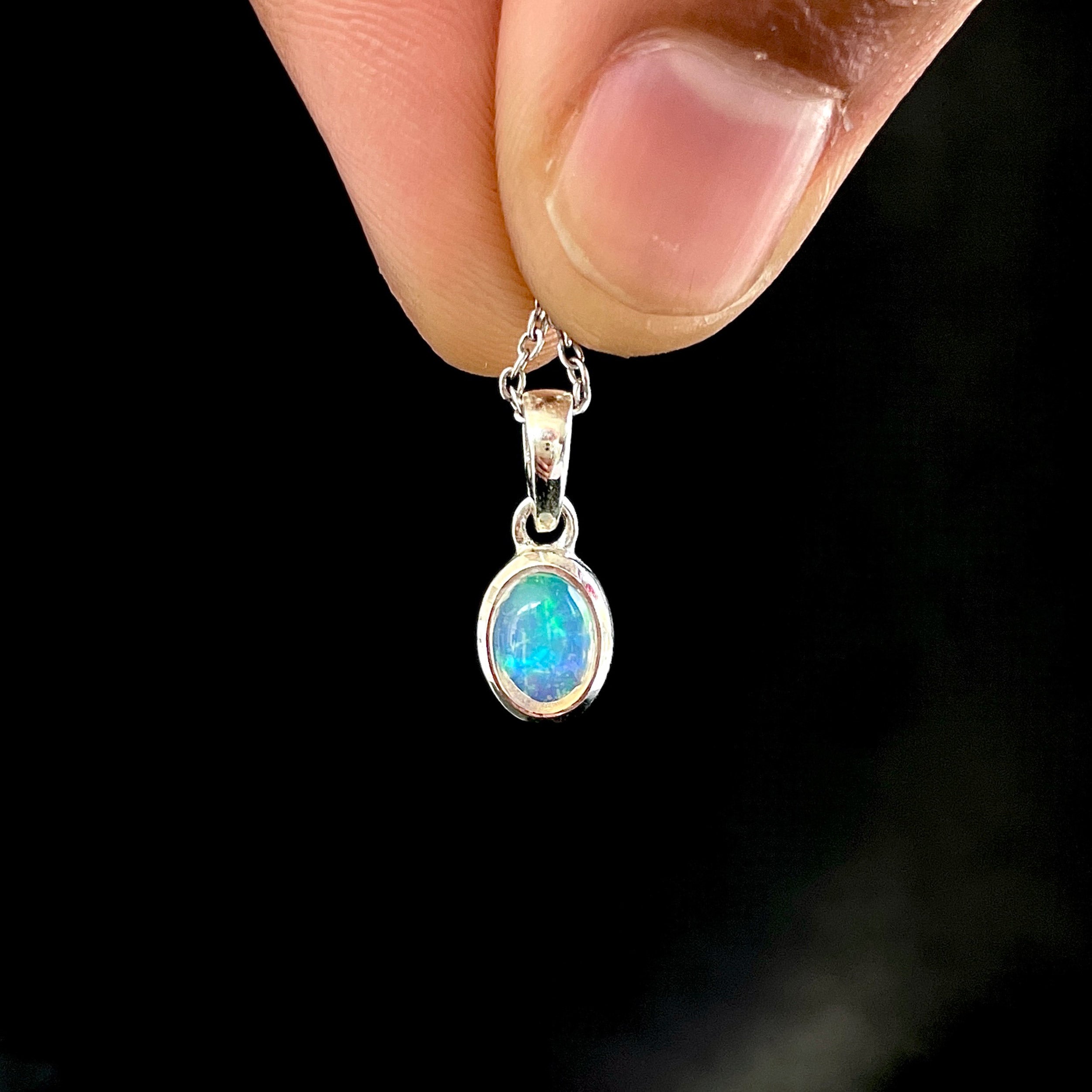 Opal Pendant-(OPL-SP-940.)
