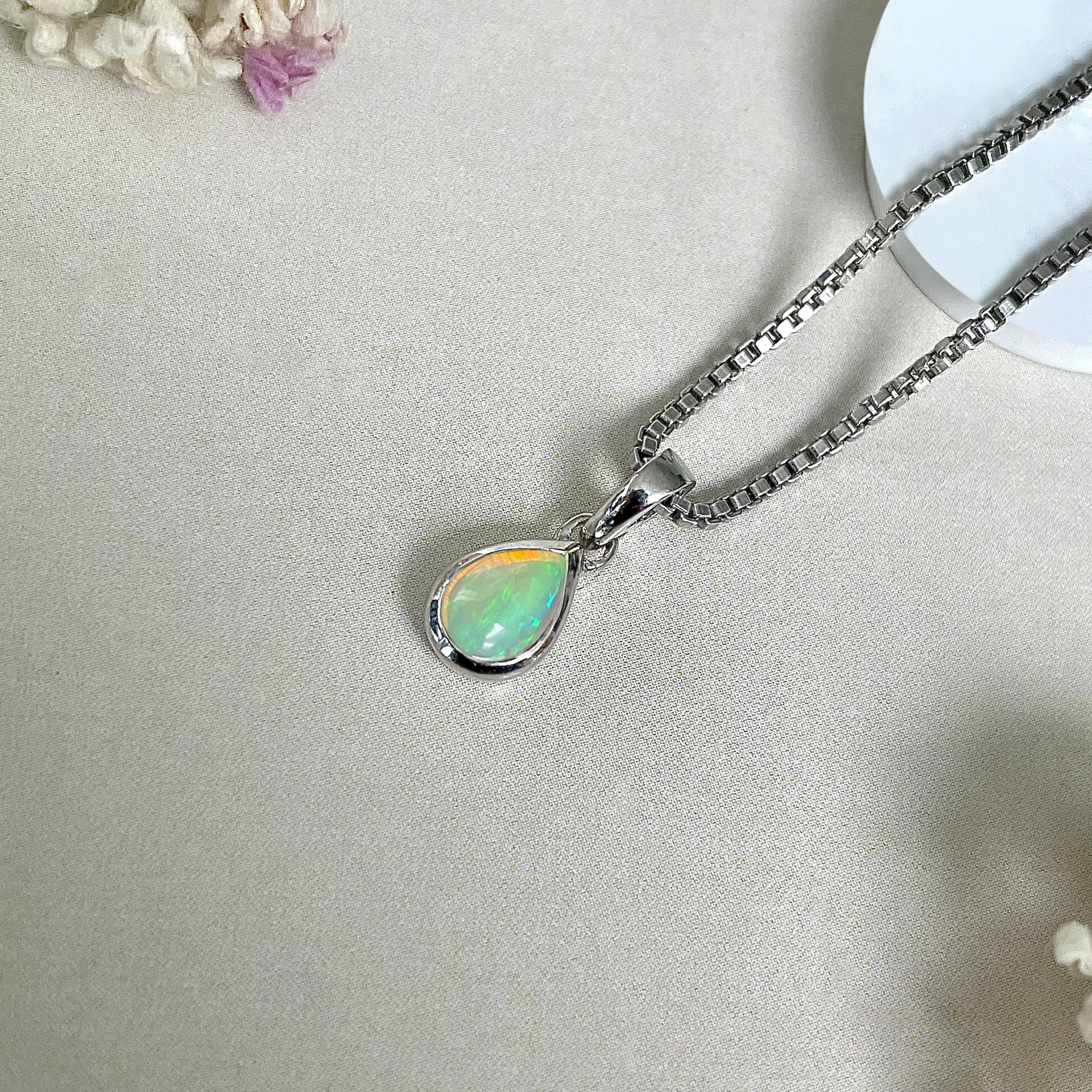 Opal Pendant-(OPL-SP-941.)