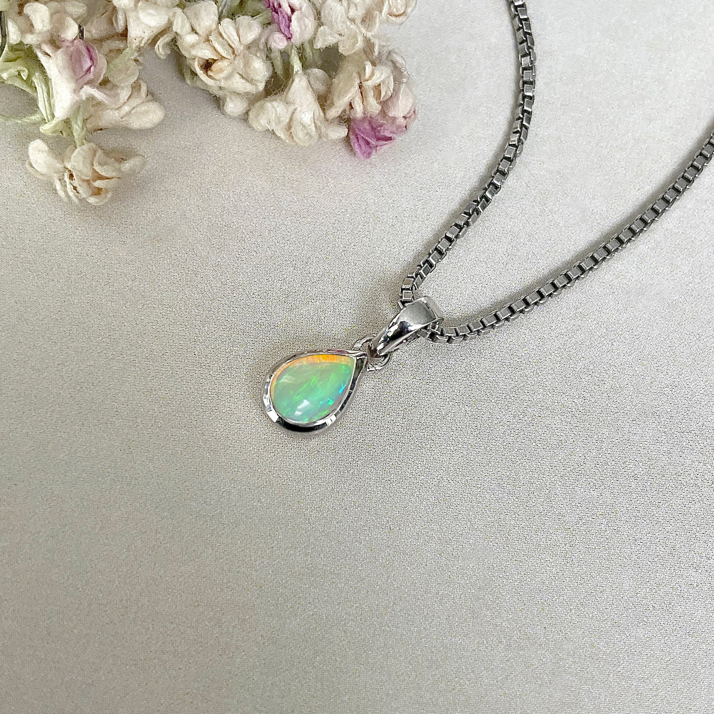 Opal Pendant-(OPL-SP-941.)