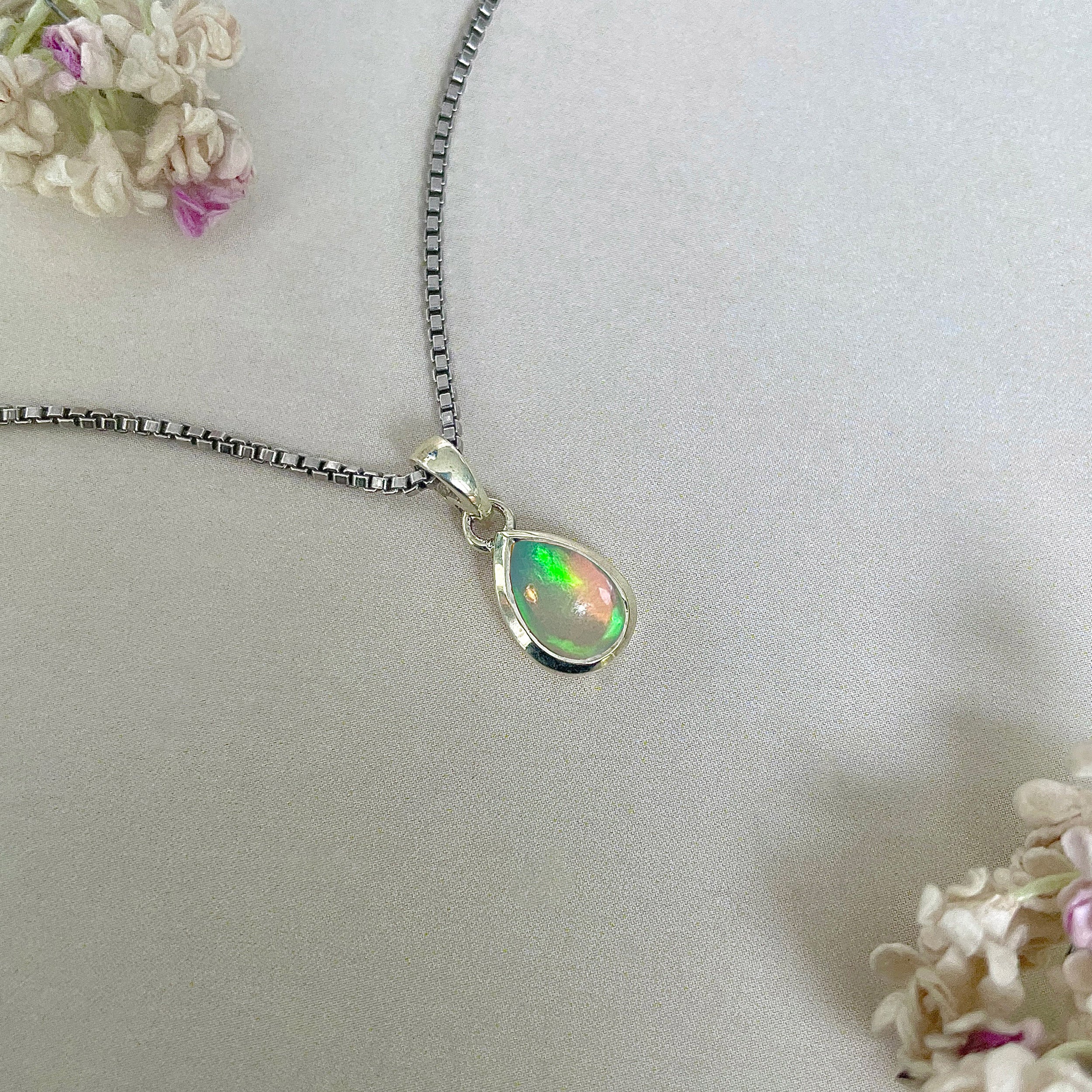 Opal Pendant-(OPL-SP-943.)