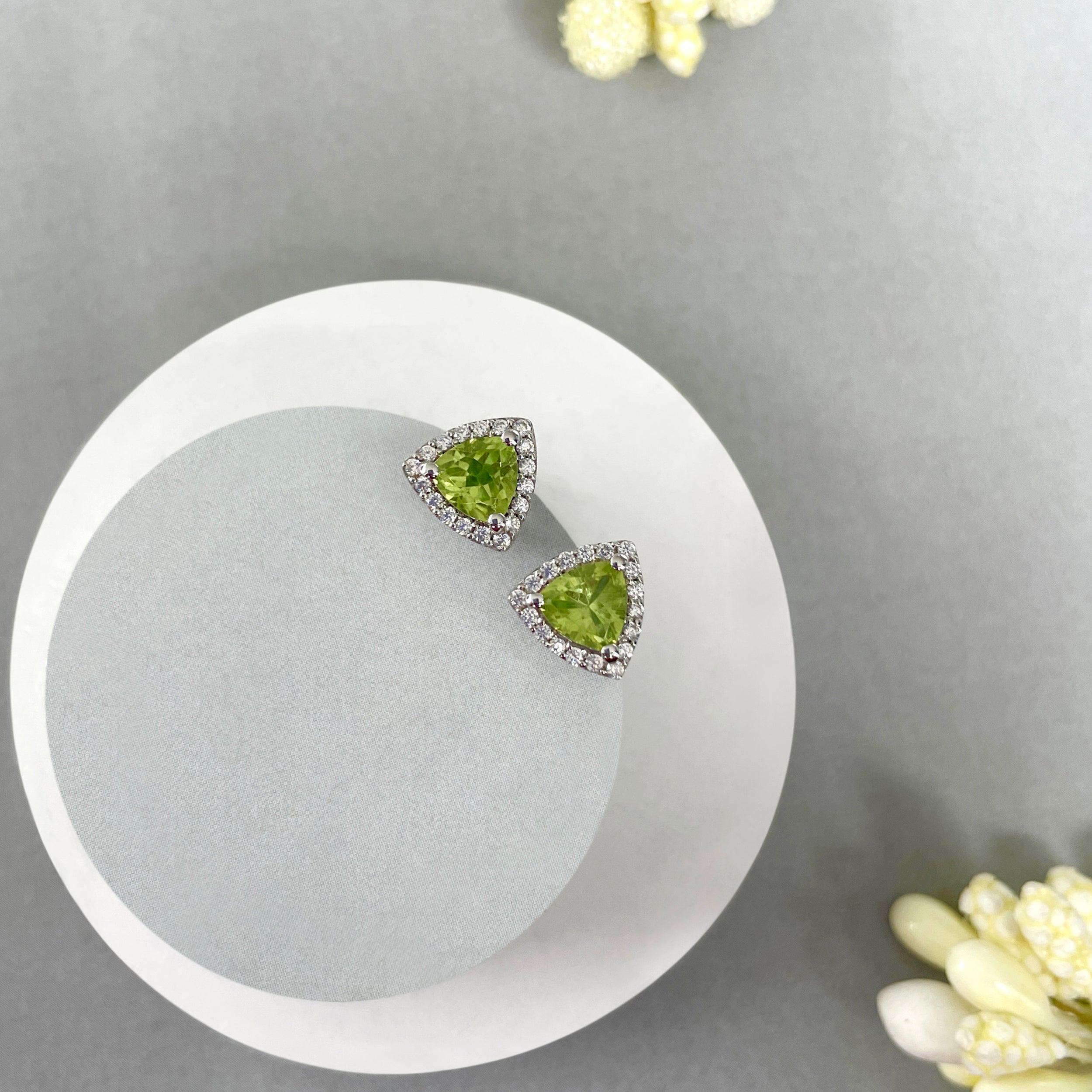 Peridot Stud Earrings-(PER-SE-1269.)