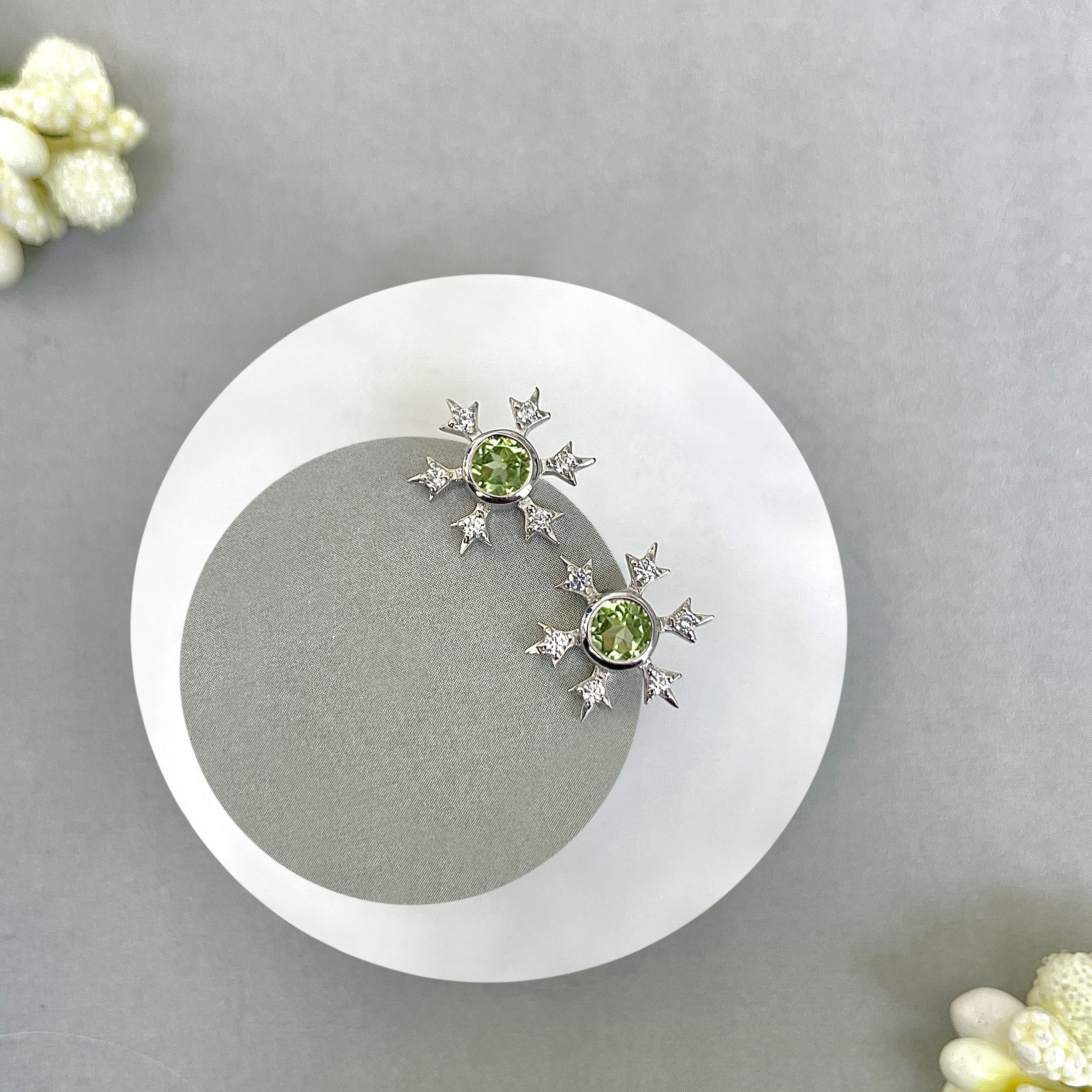 Peridot Stud Earring-(PER-SE-854.)