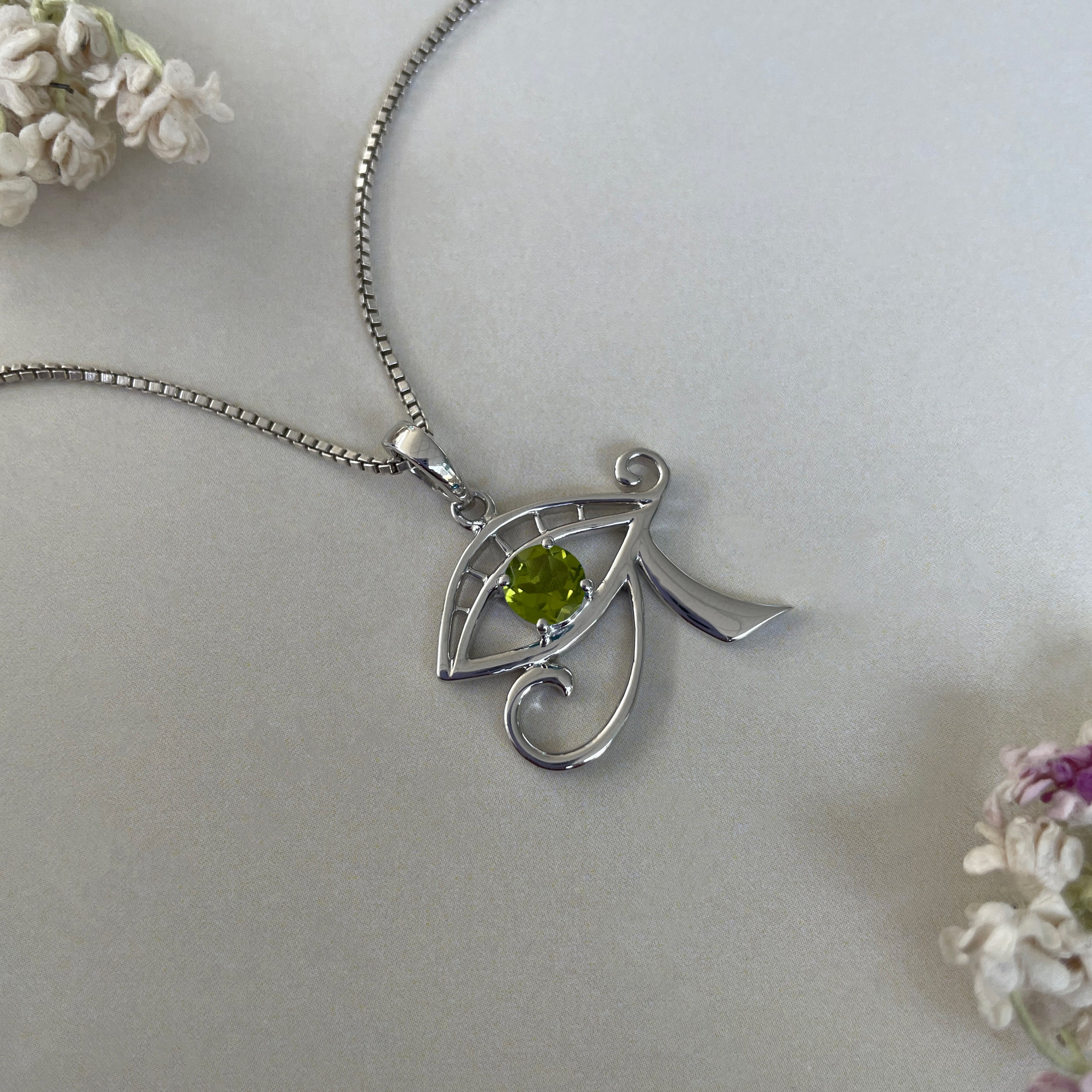 Peridot Eye Of Horus Pendant-(PER-SN-173P.)