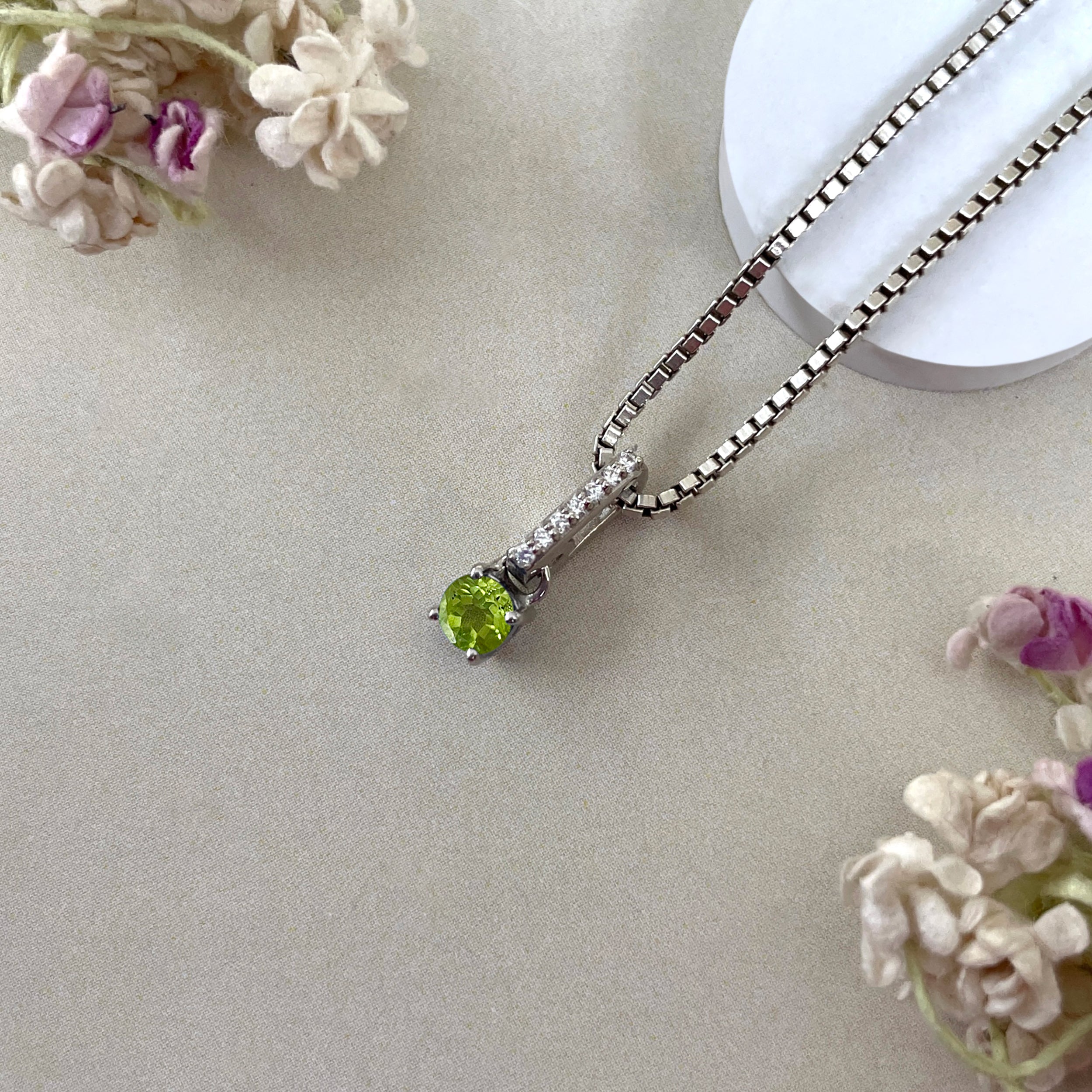 Peridot & White Topaz Pendant-(PER-SP-1166.)