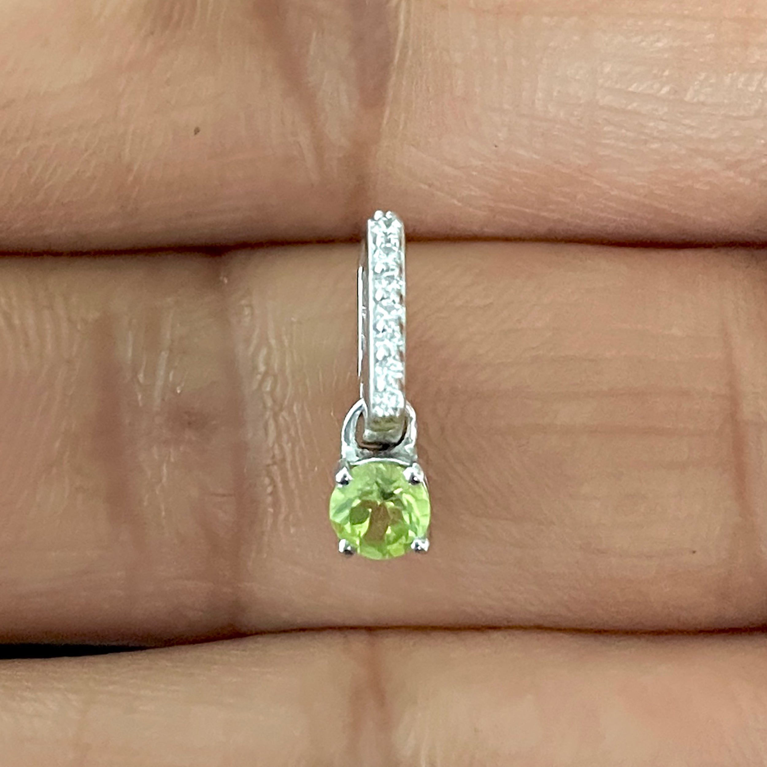Peridot & White Topaz Pendant-(PER-SP-1166.)