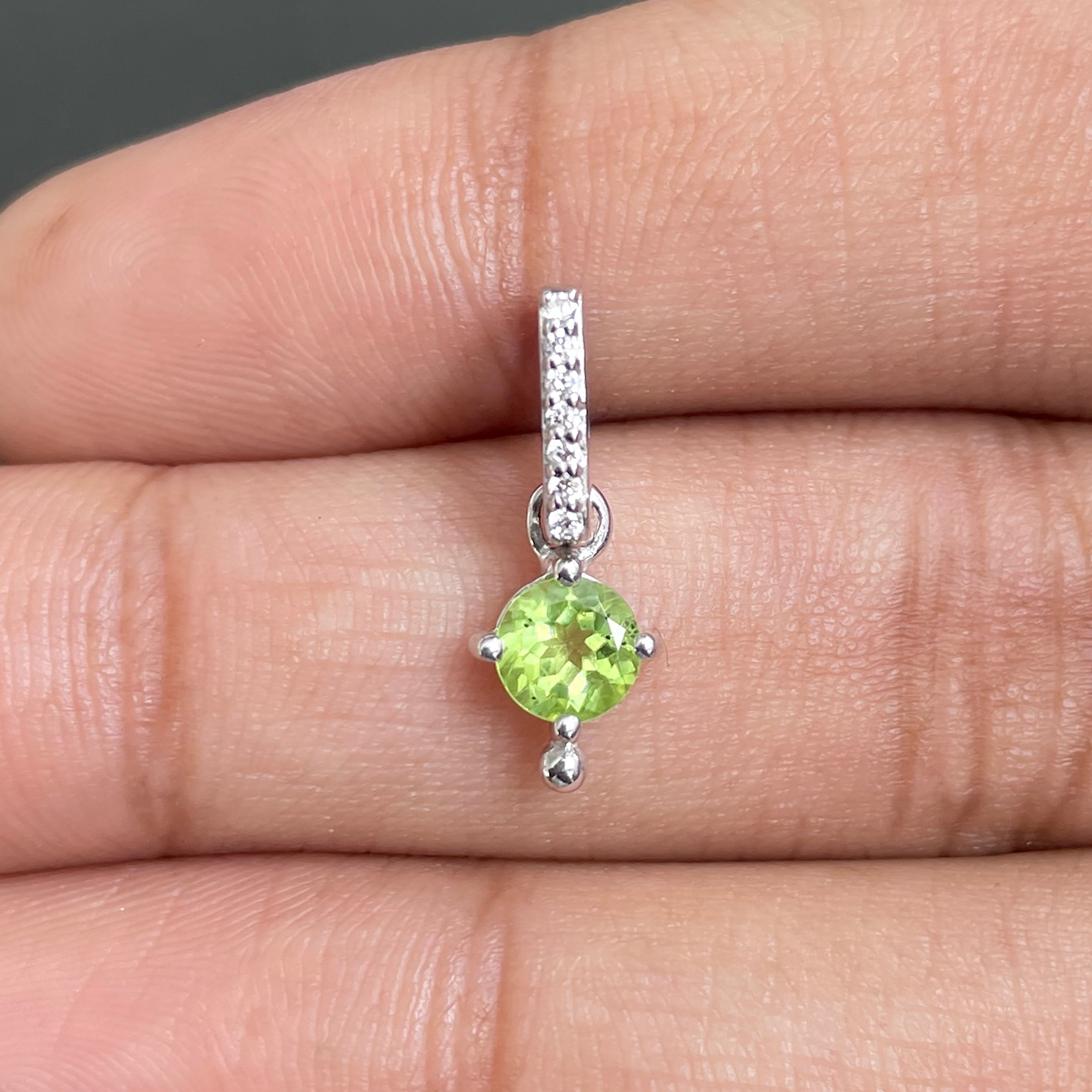 Peridot & White Topaz Pendant-(PER-SP-399.)
