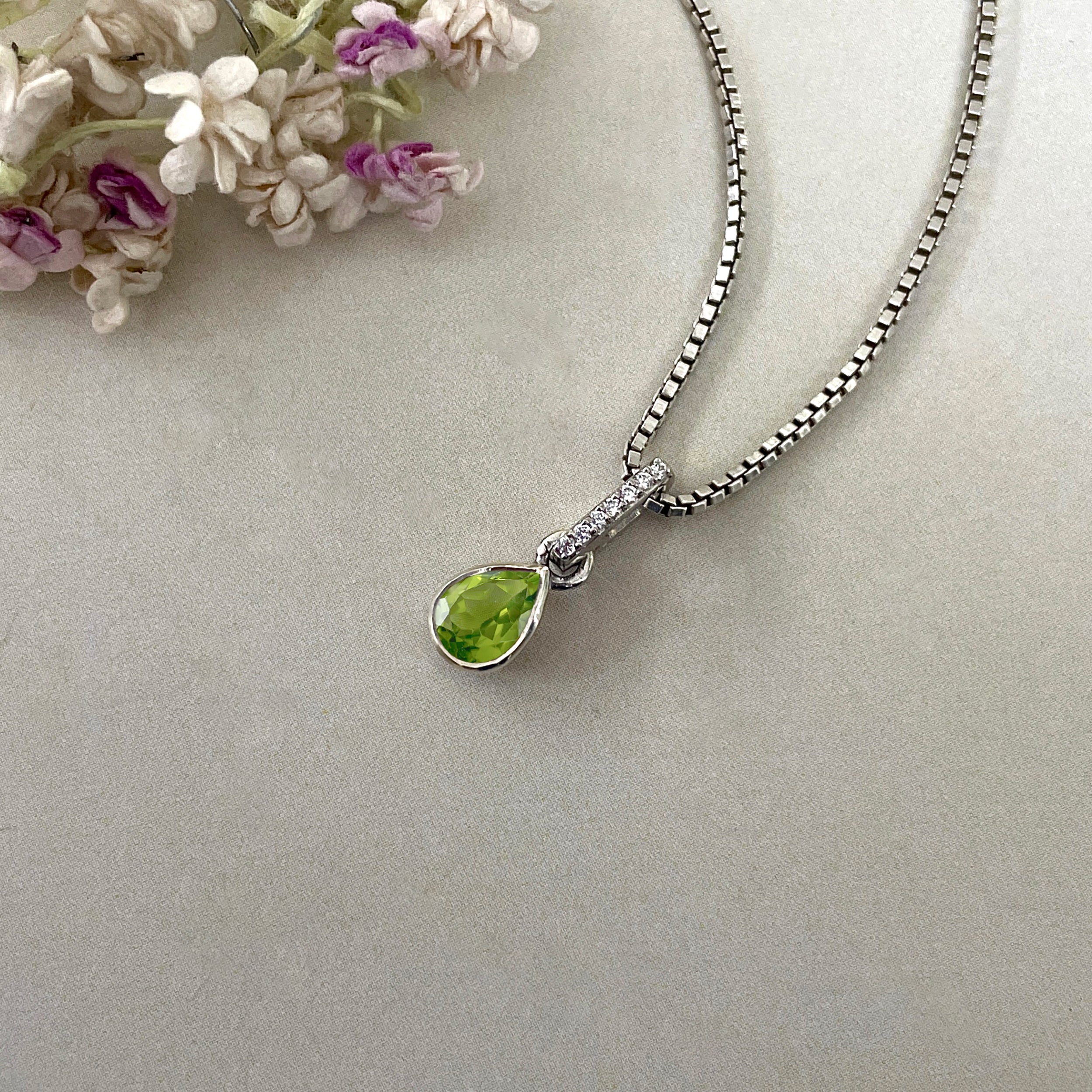 Peridot & White Topaz Pendant-(PER-SP-779.)