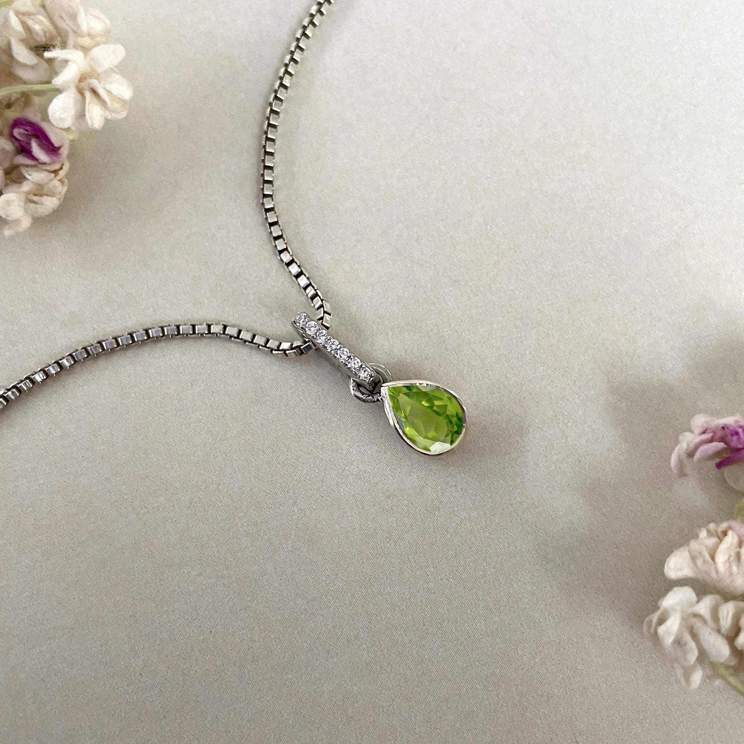 Peridot & White Topaz Pendant-(PER-SP-779.)