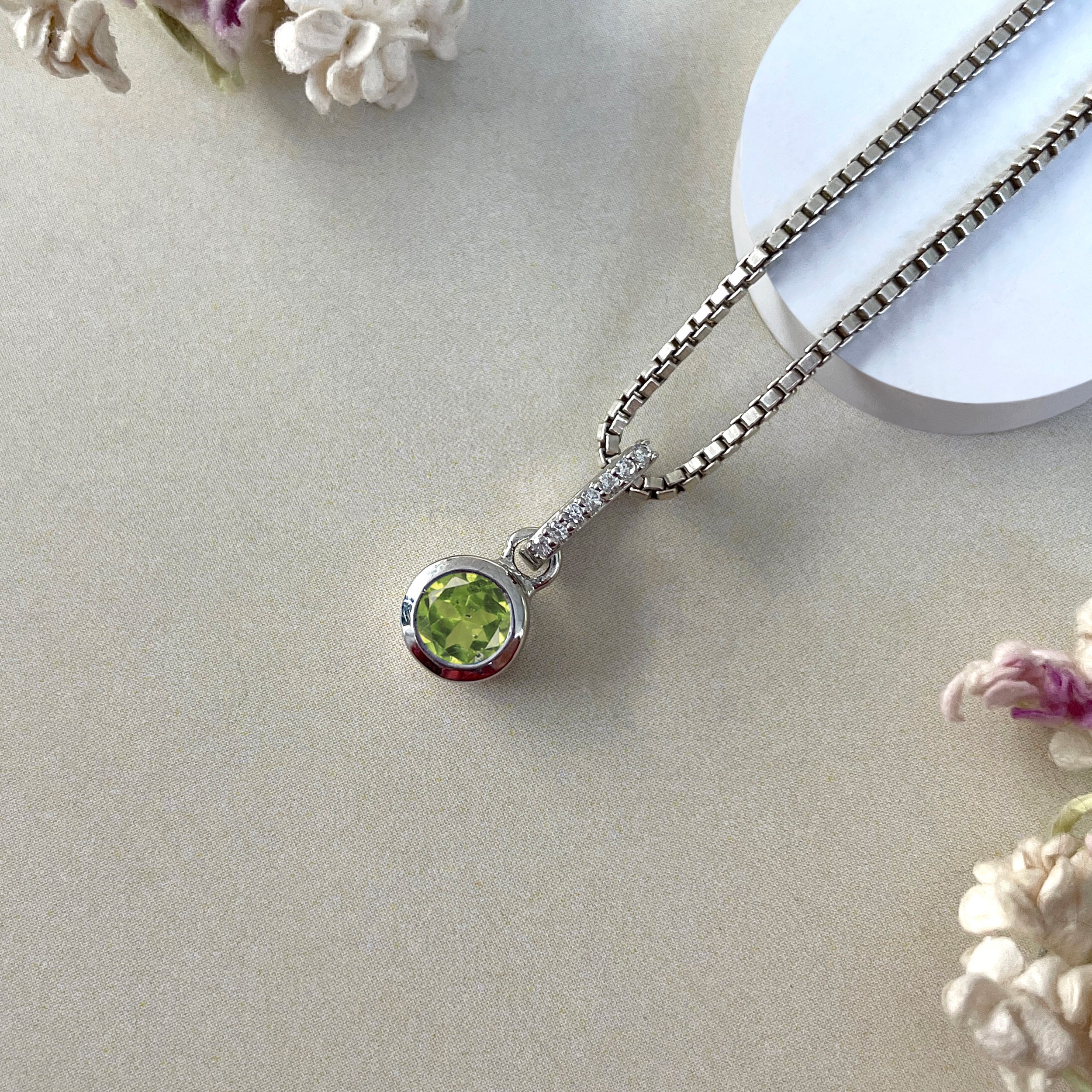 Peridot & White Topaz Pendant-(PER-SP-957.)