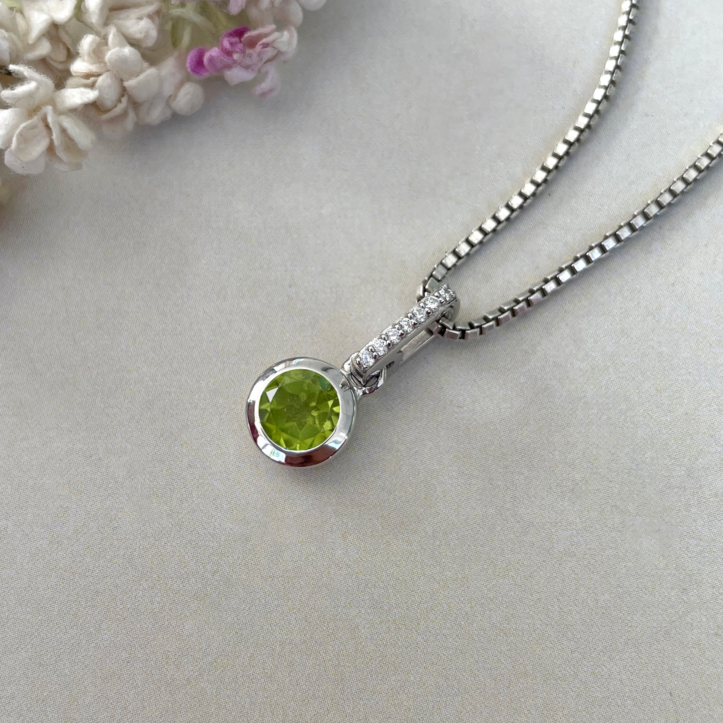 Peridot & White Topaz Pendant-(PER-SP-958.)
