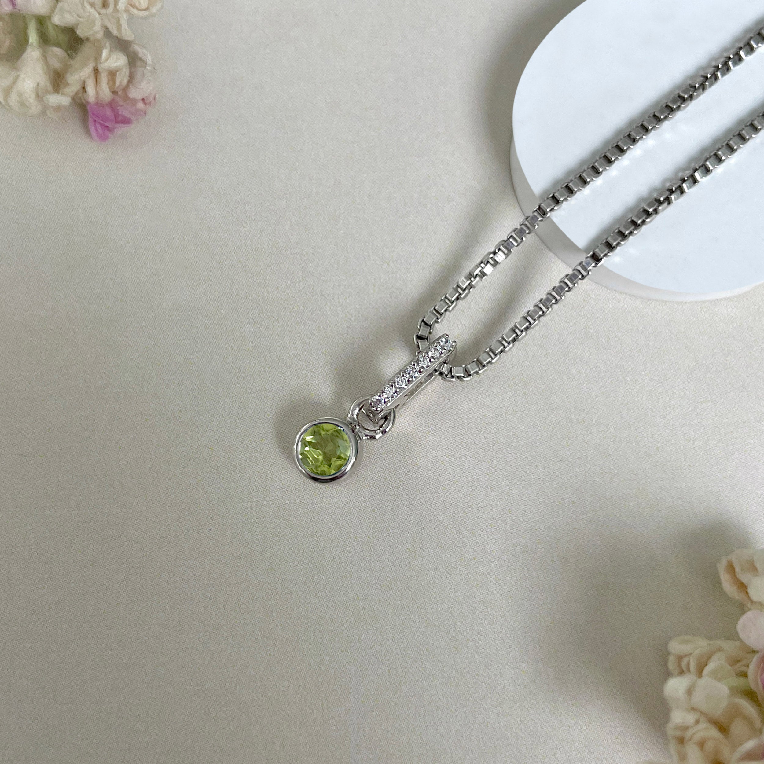 Peridot & White Topaz Pendant-( PER-SP-999B. )