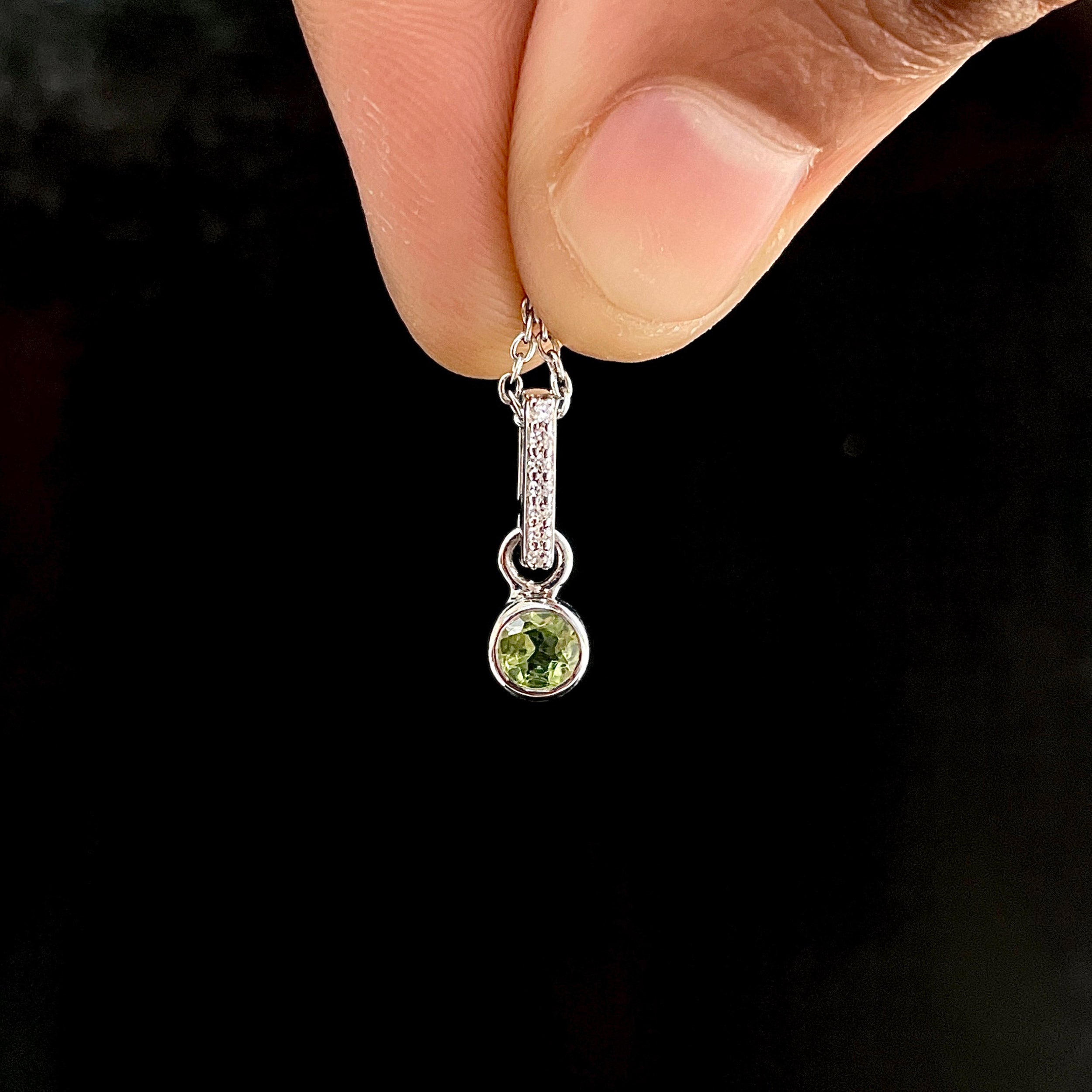 Peridot & White Topaz Pendant-( PER-SP-999B. )