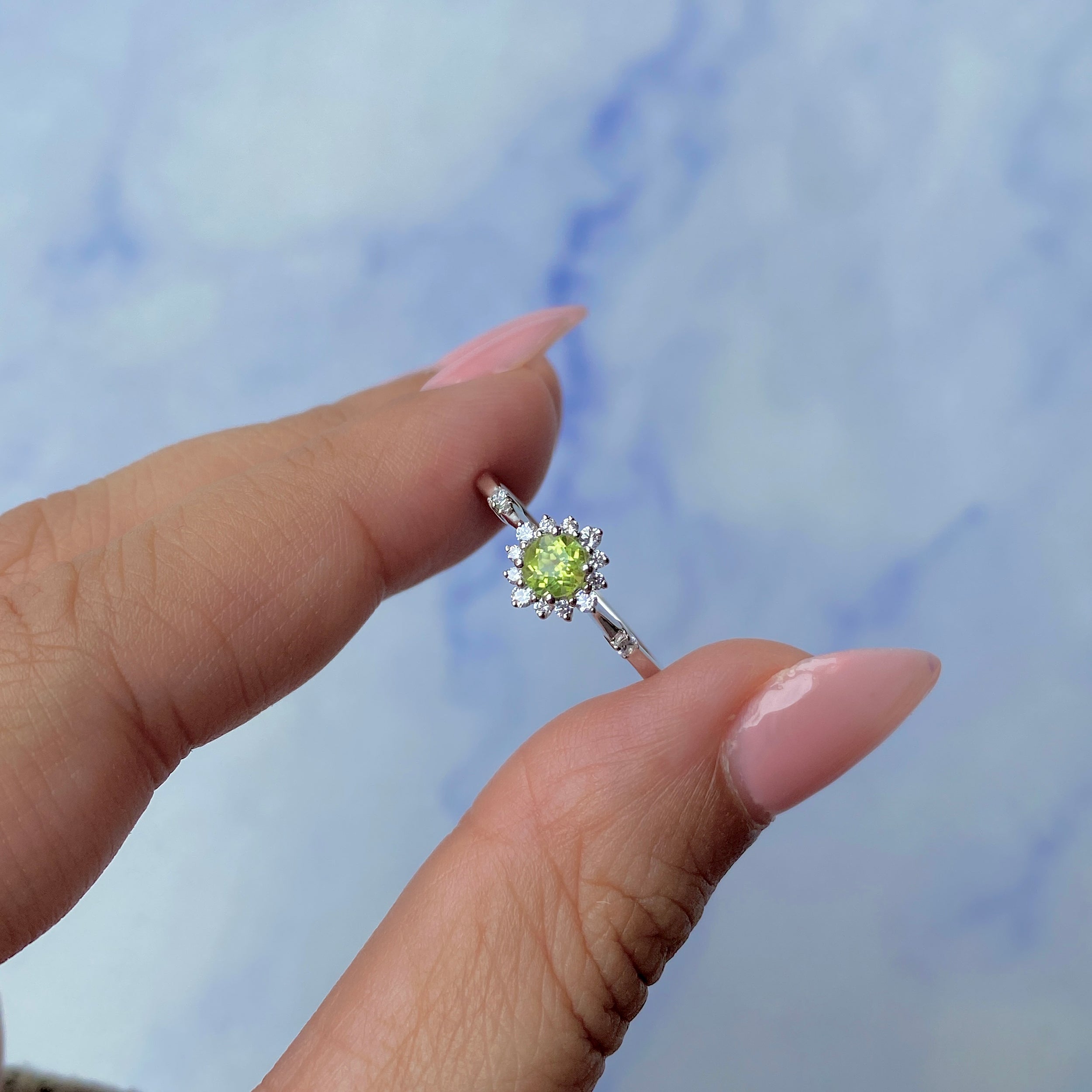 Peridot Ring-(PER-SR-1937.)