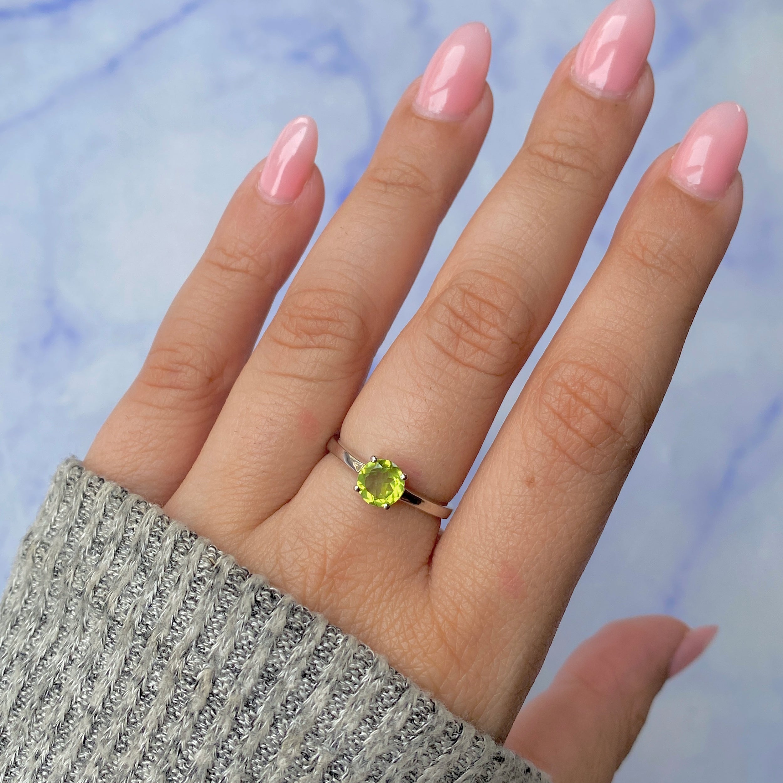 Peridot Ring-(PER-SR-236.)