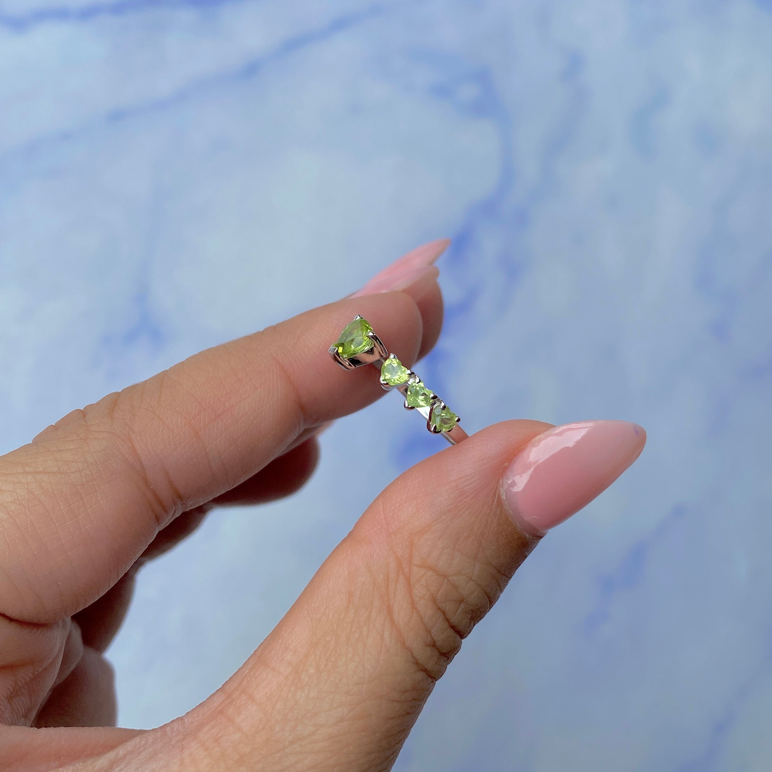 Peridot Ring-(PER-SR-2747.)