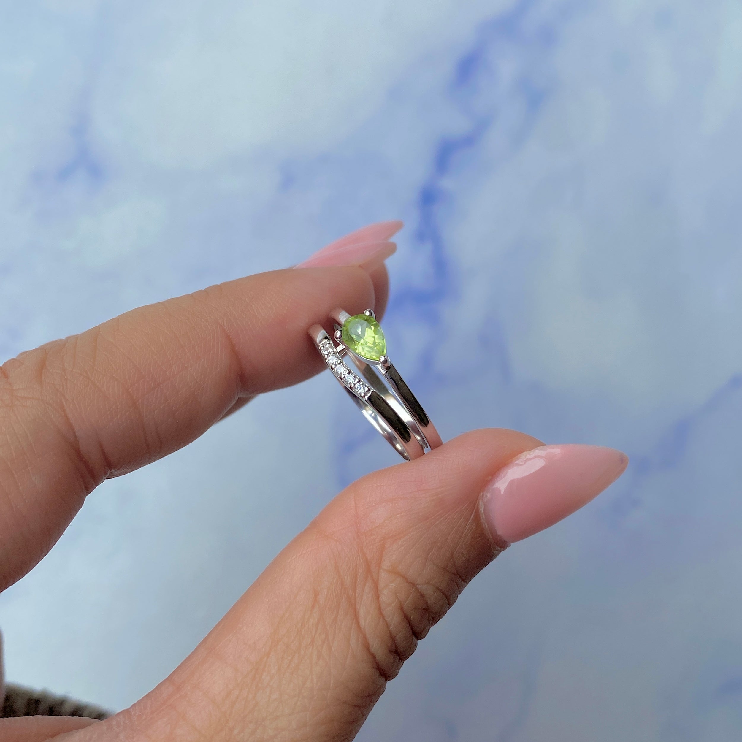 Peridot Ring-(PER-SR-2862.)