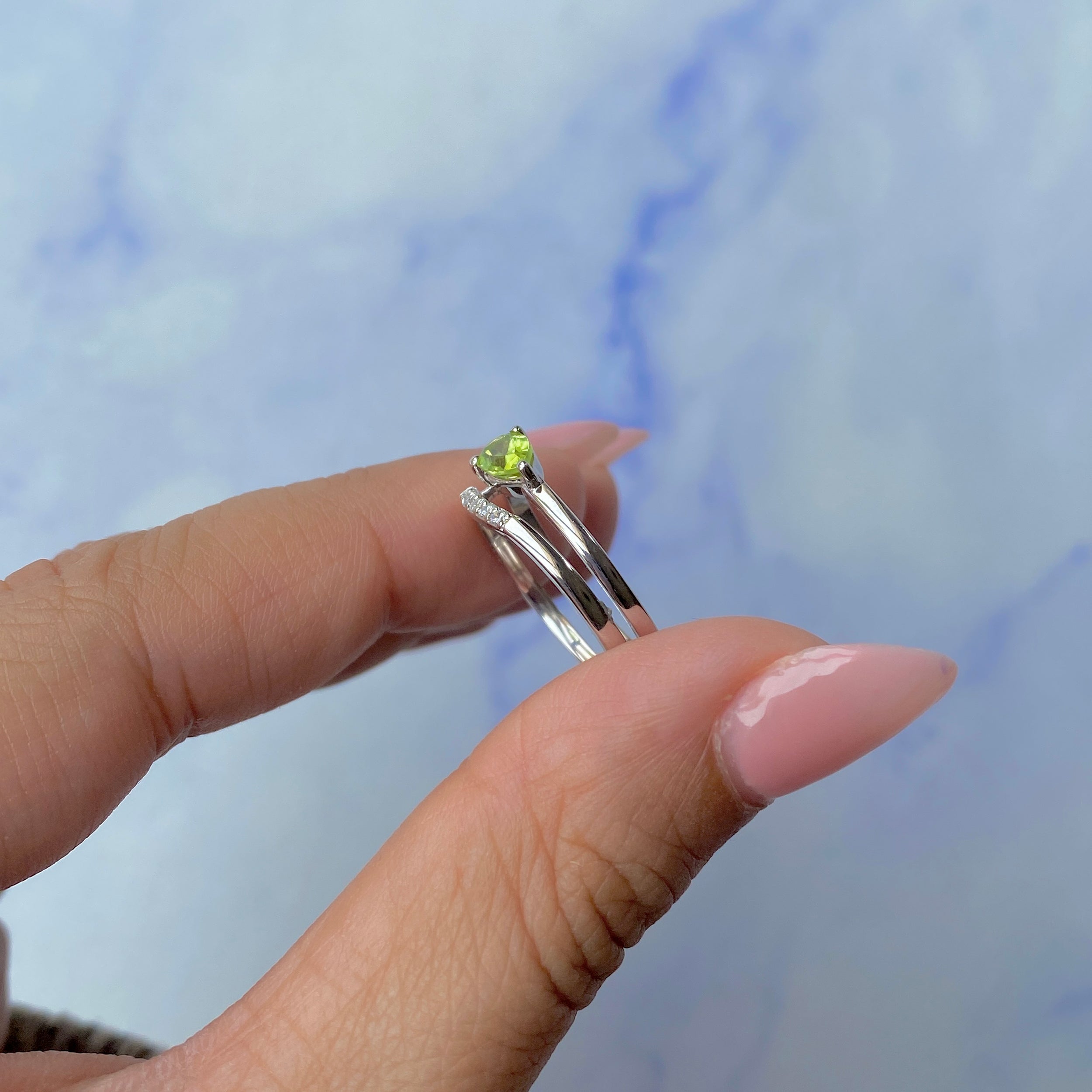 Peridot Ring-(PER-SR-2862.)