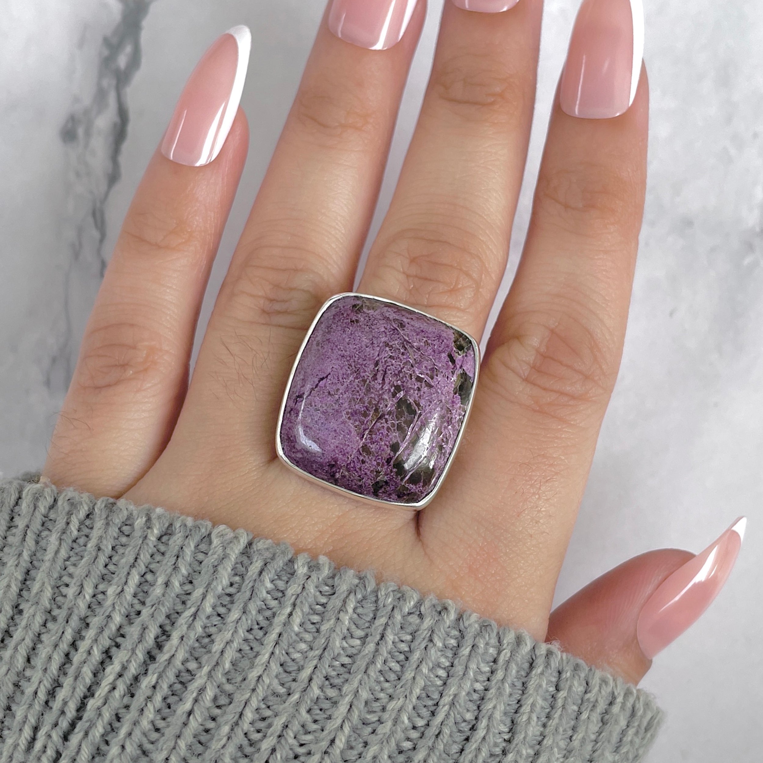 Purpurite Adjustable Ring-(PPT-R-40.)