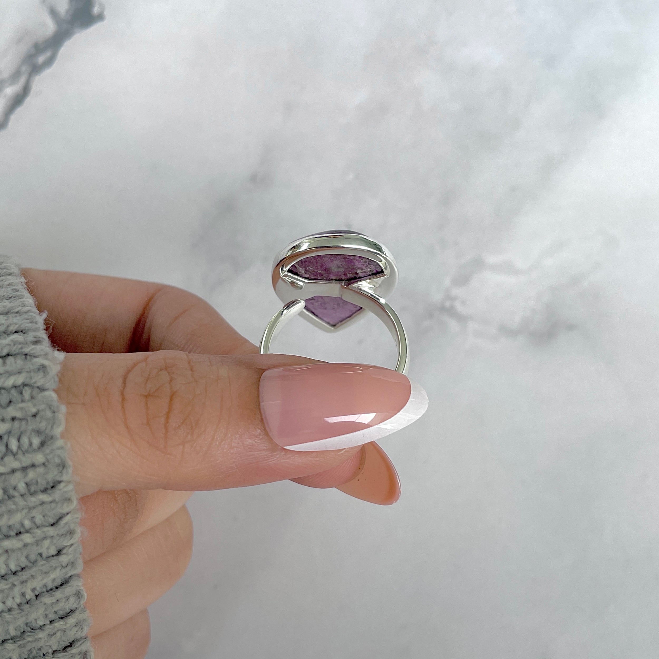 Purpurite Adjustable Ring-(PPT-R-44.)