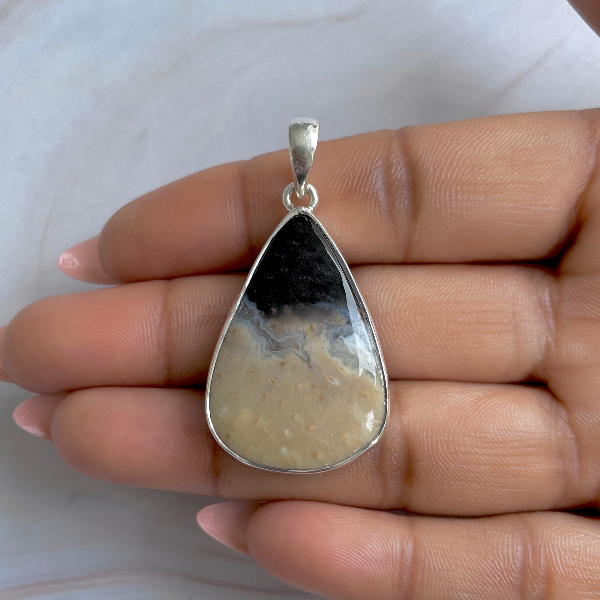 Plumroot Agate Pendant-(PTJ-P-12.)