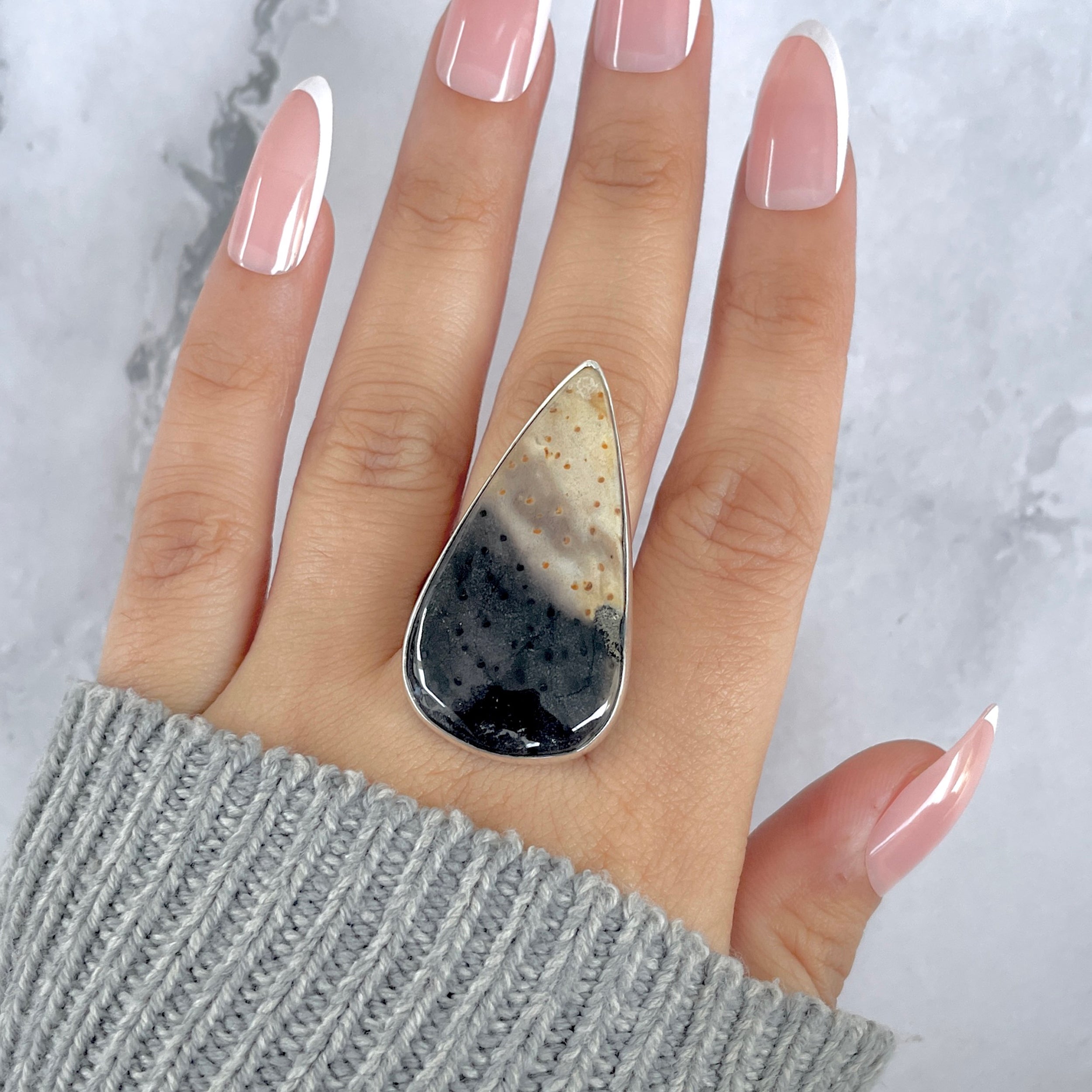 Plumroot Agate Adjustable Ring-(PTJ-R-50.)