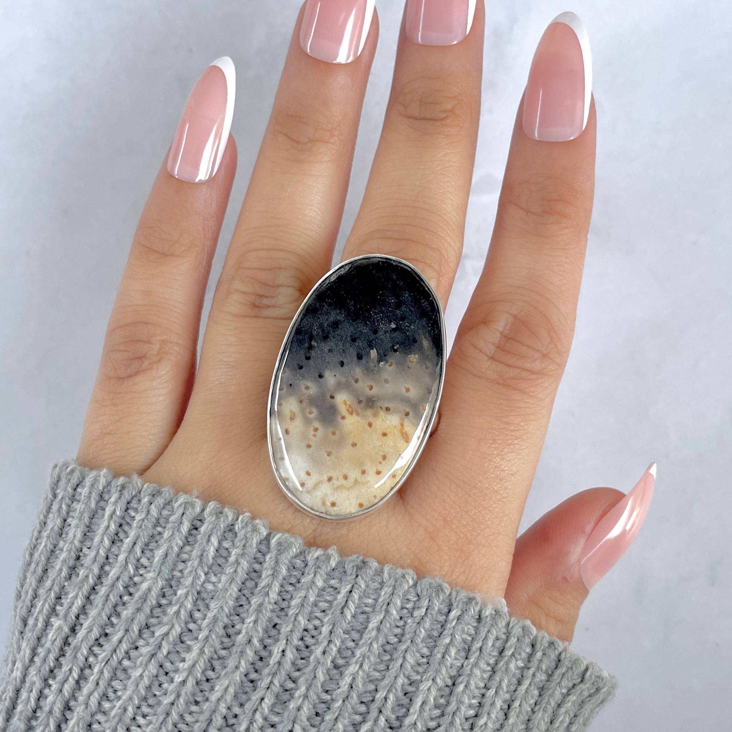 Plumroot Agate Adjustable Ring-(PTJ-R-52.)