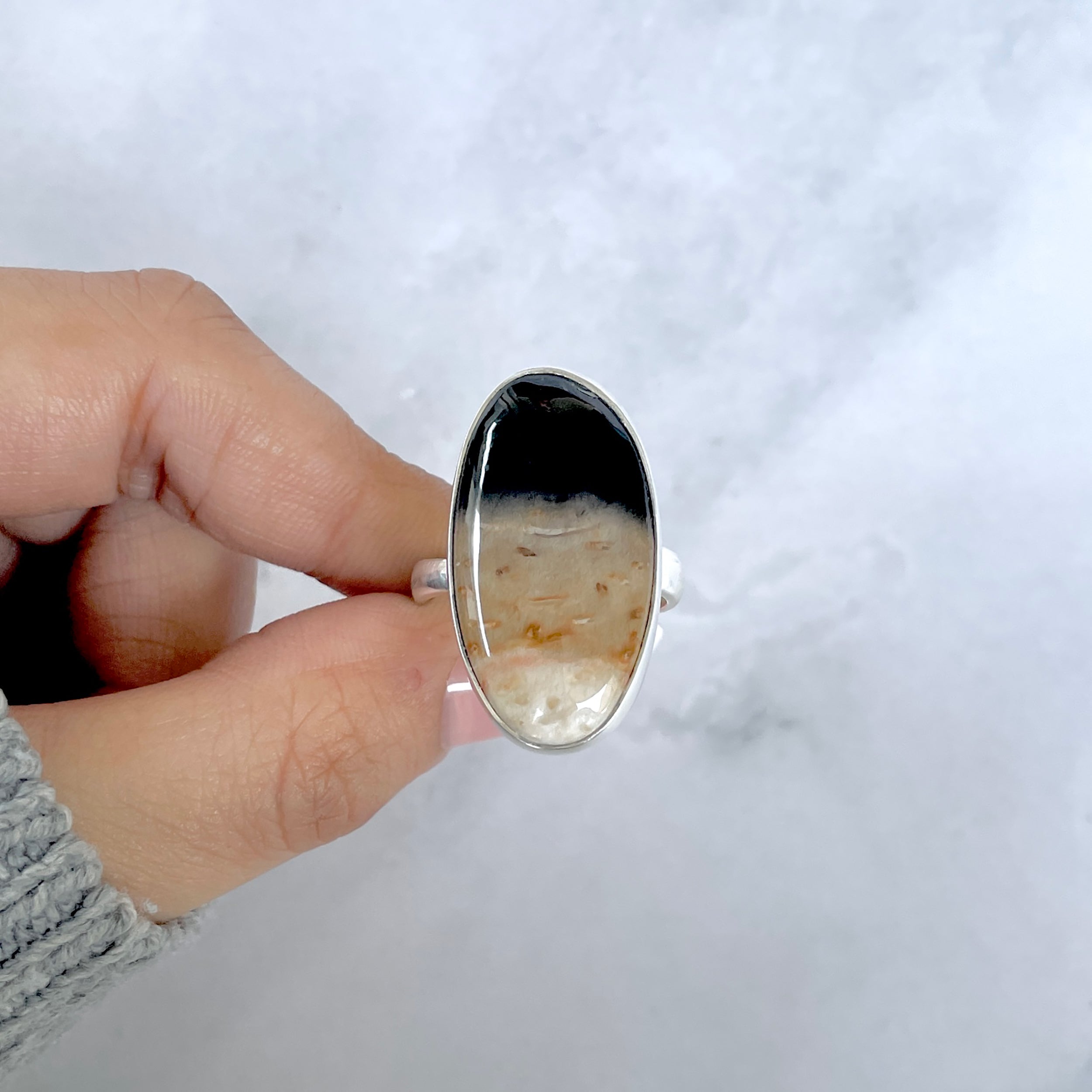 Plumroot Agate Adjustable Ring-(PTJ-R-58.)