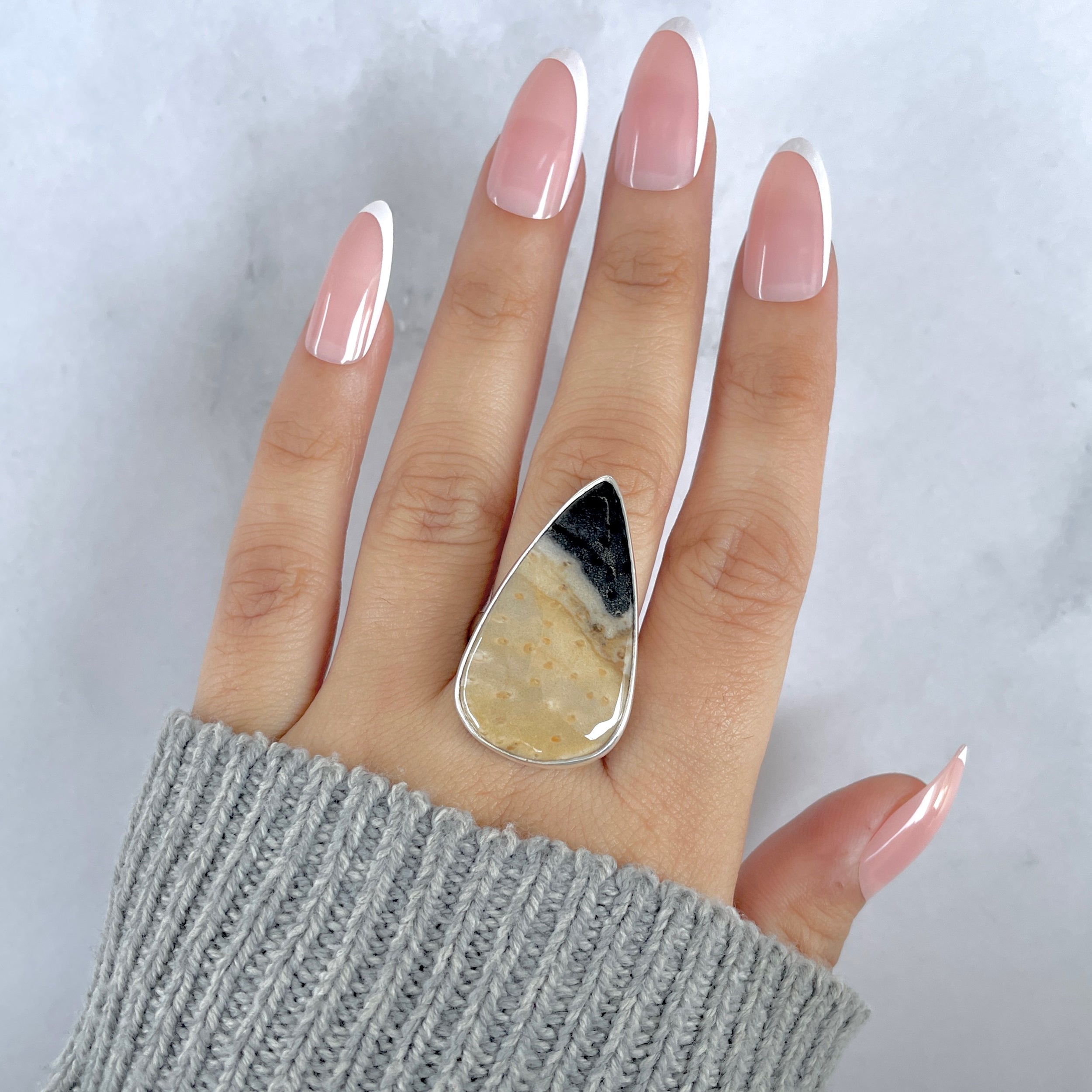Plumroot Agate Adjustable Ring-(PTJ-R-60.)