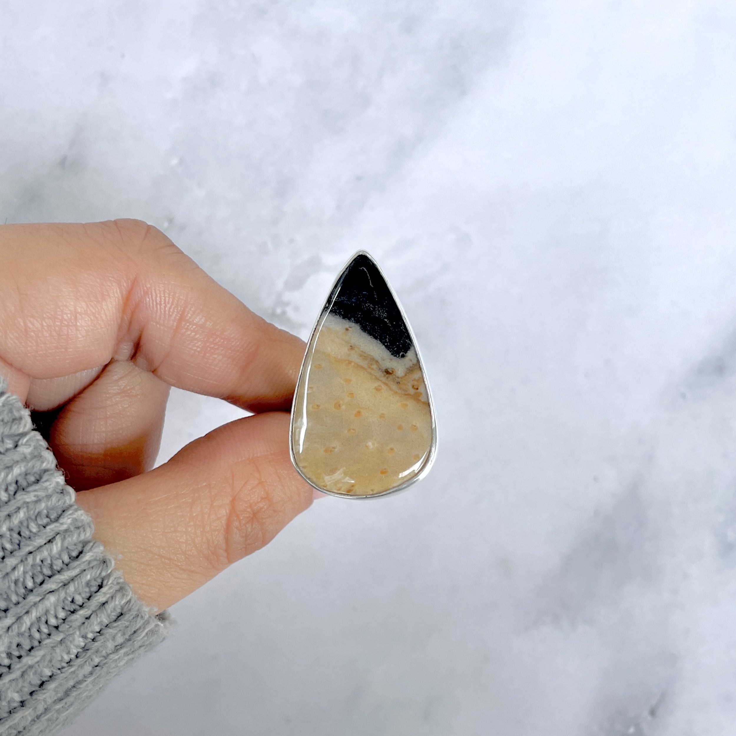 Plumroot Agate Adjustable Ring-(PTJ-R-60.)