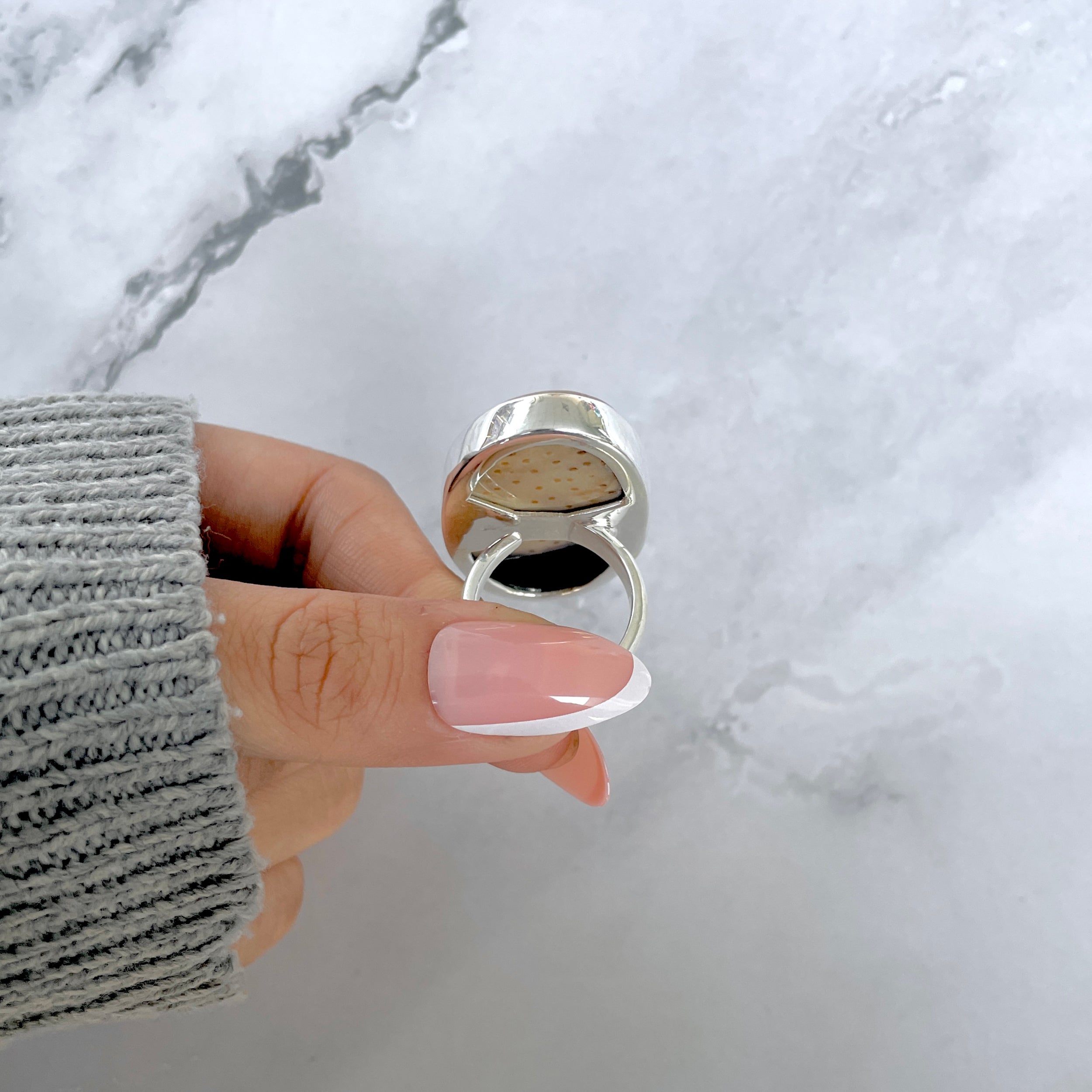 Plumroot Agate Adjustable Ring-(PTJ-R-62.)