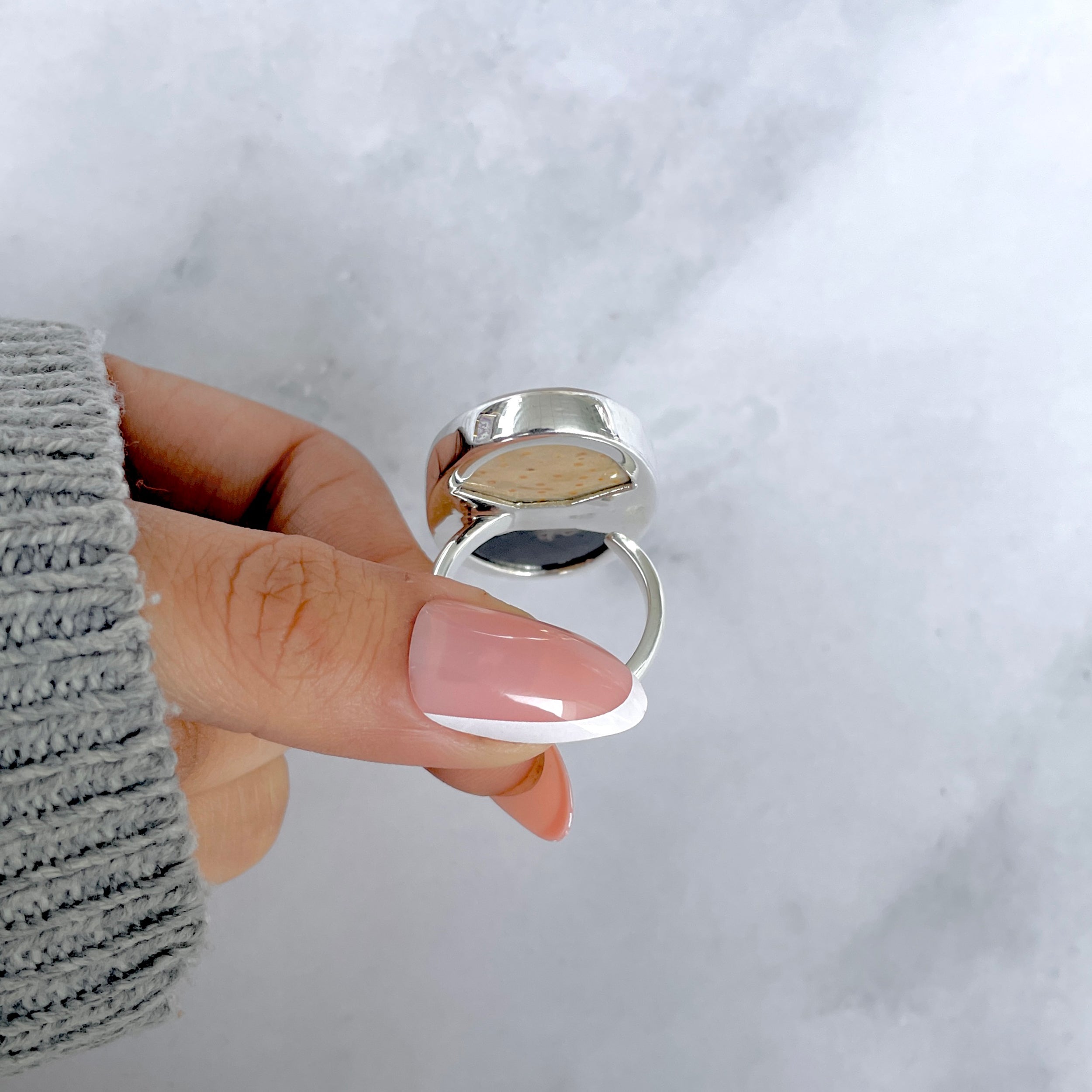 Plumroot Agate Adjustable Ring-(PTJ-R-63.)