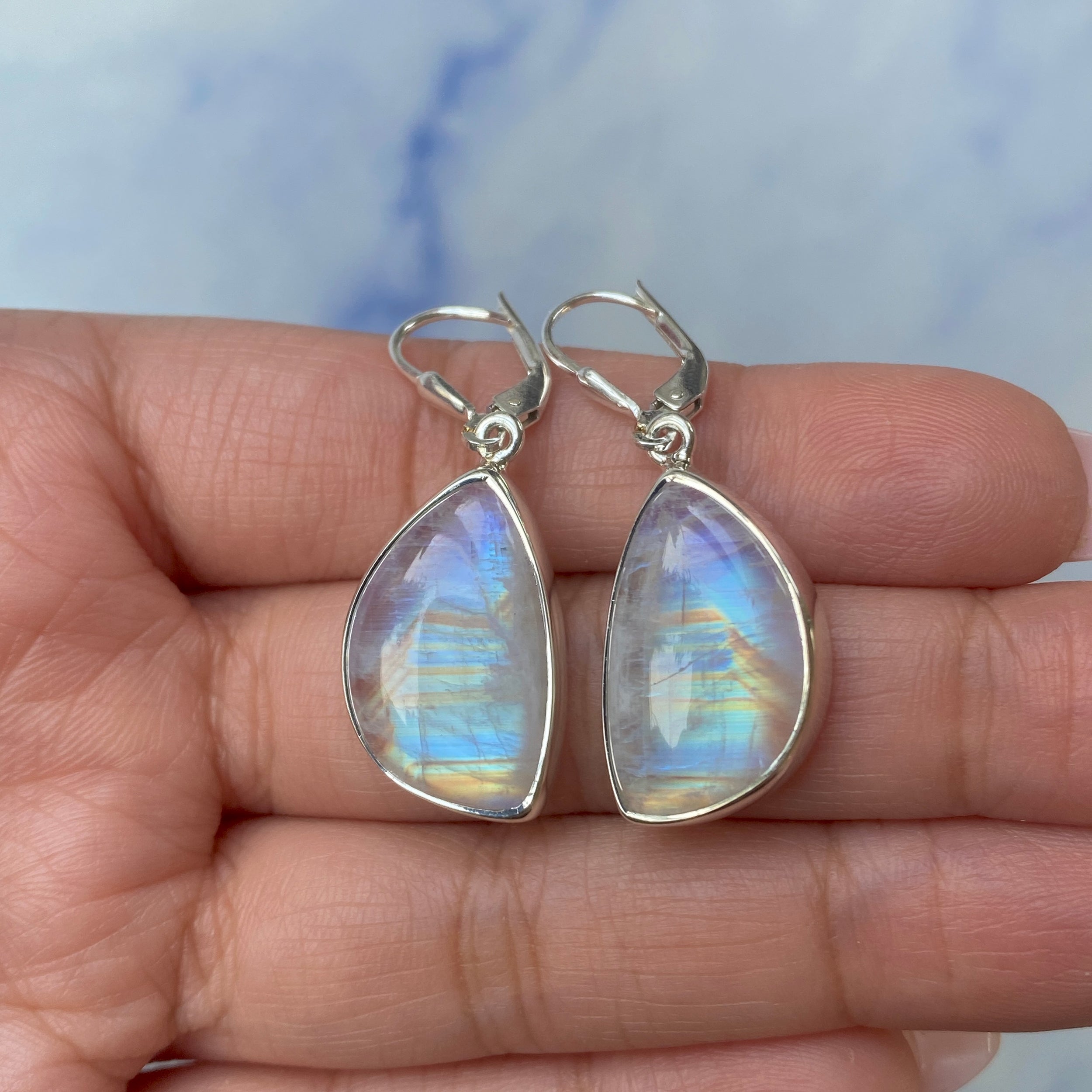 Moonstone Earring-(RBM-E-1.)
