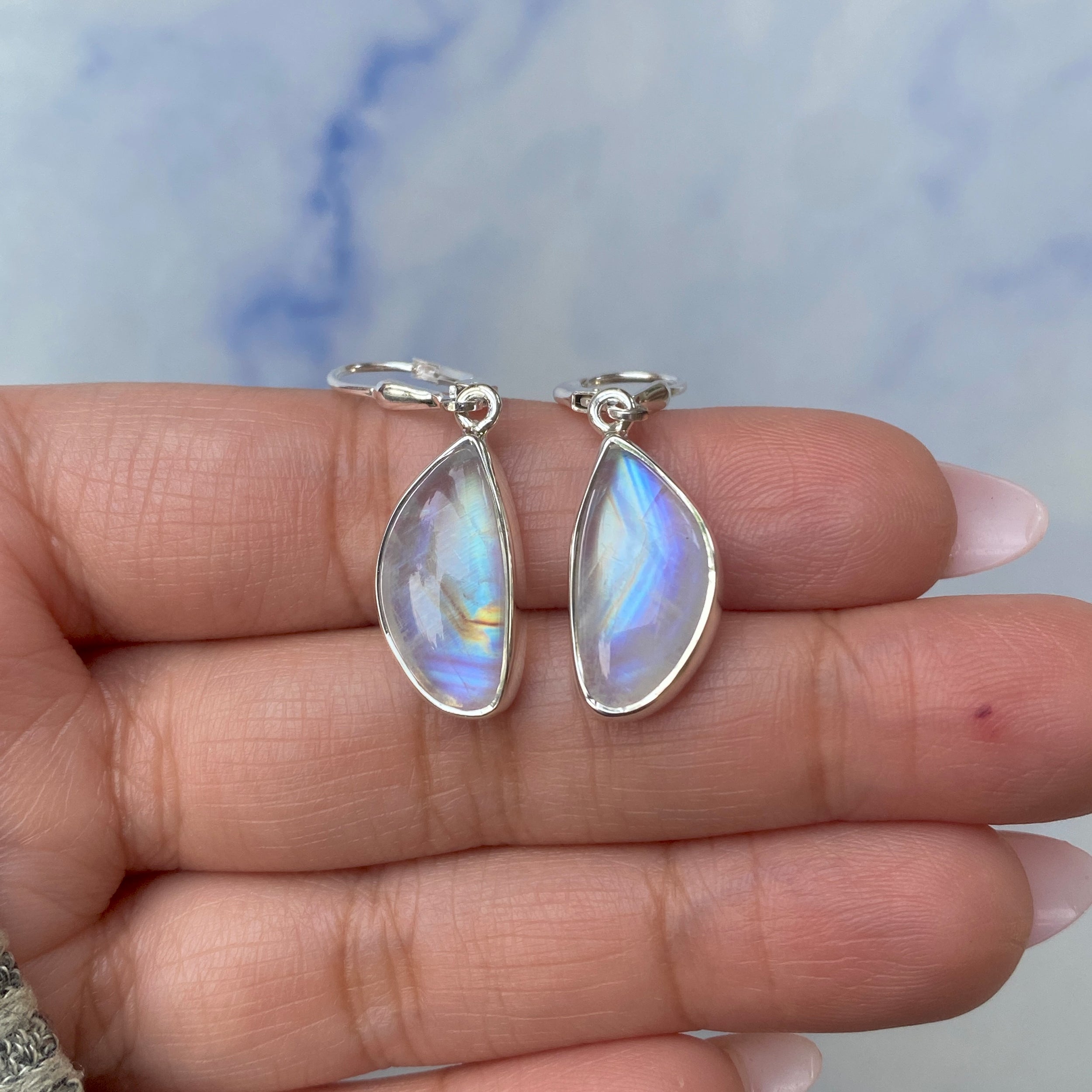 Moonstone Earring-(RBM-E-11.)