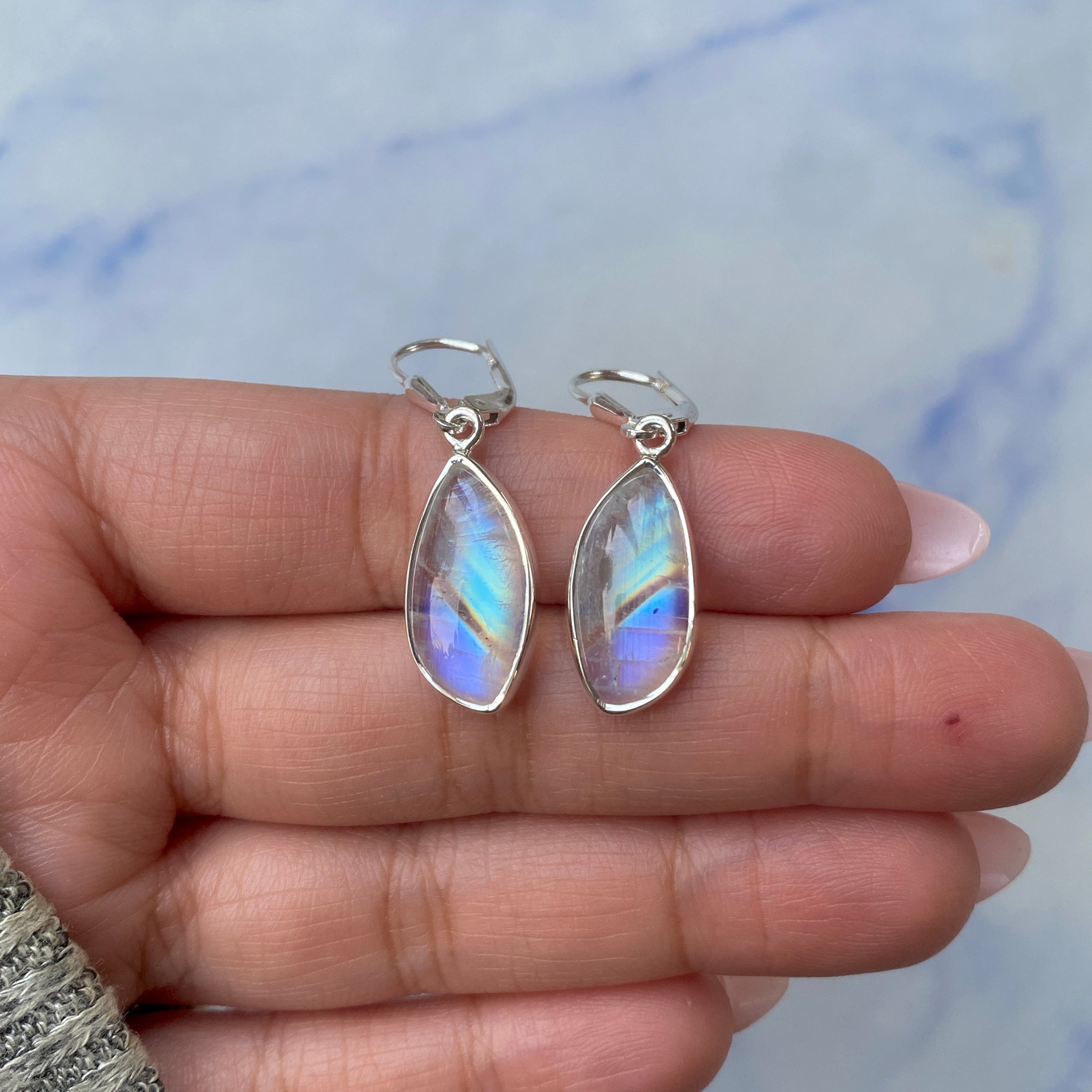 Moonstone Earring-(RBM-E-14.)