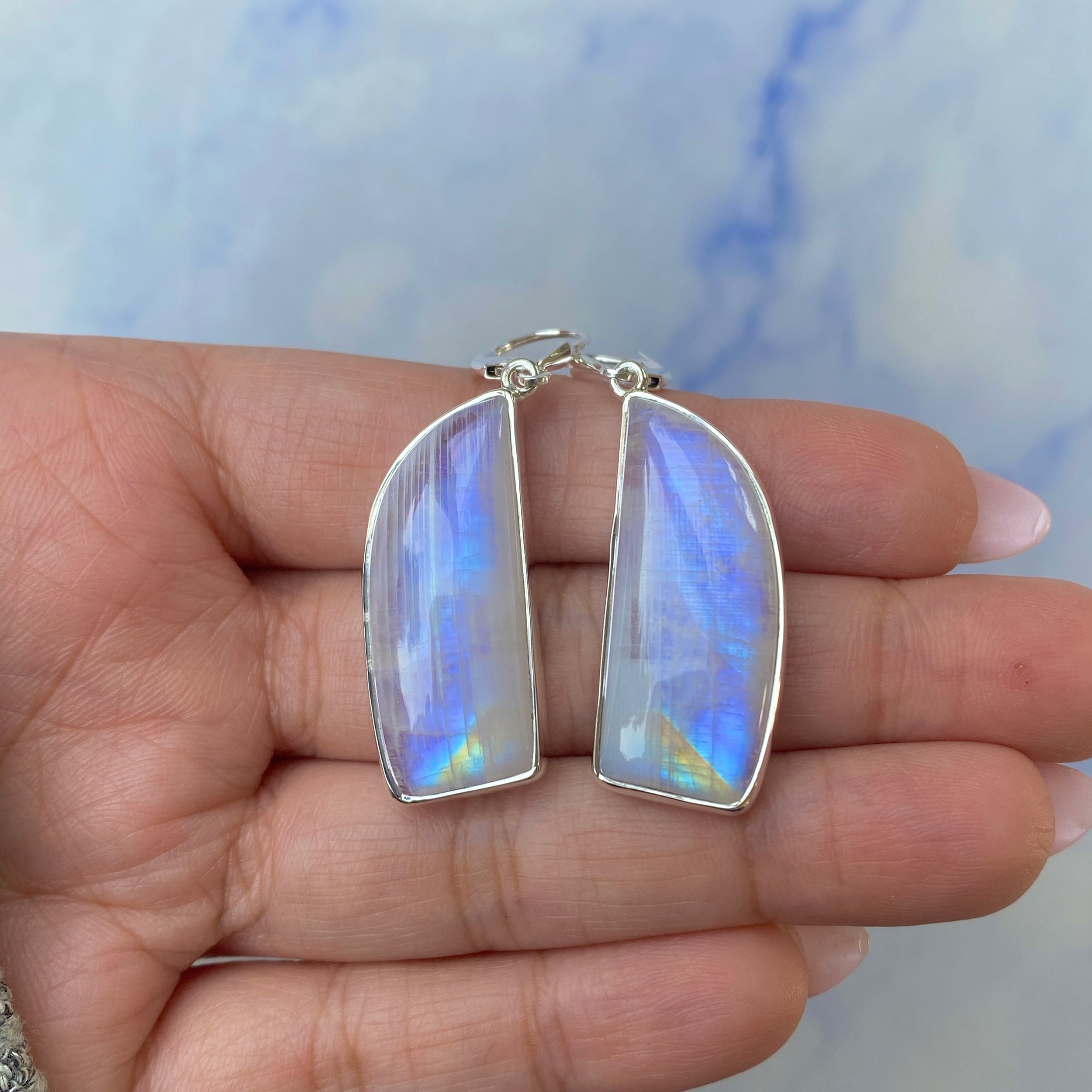 Moonstone Earring-(RBM-E-22.)