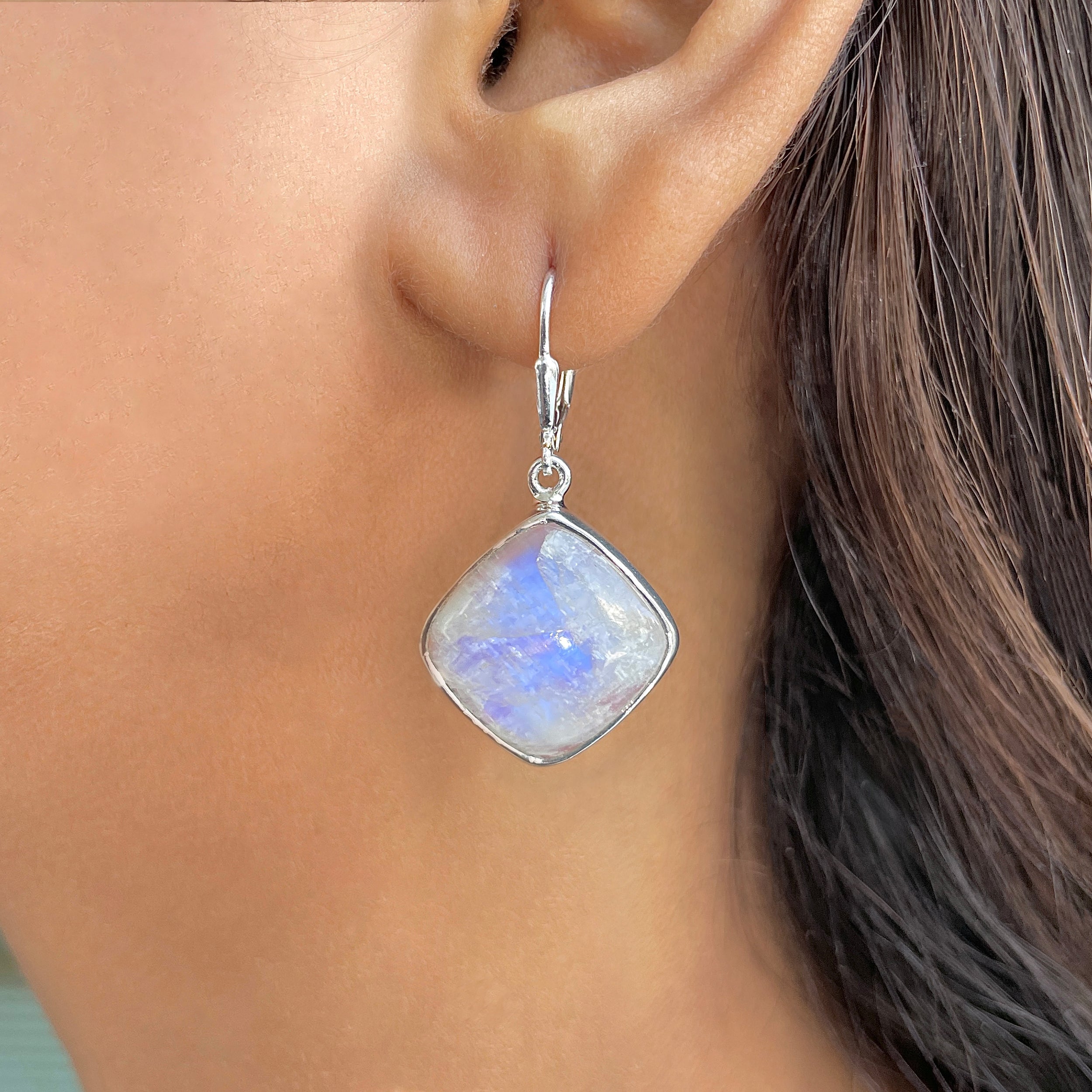 Moonstone Earring-(RBM-E-26.)
