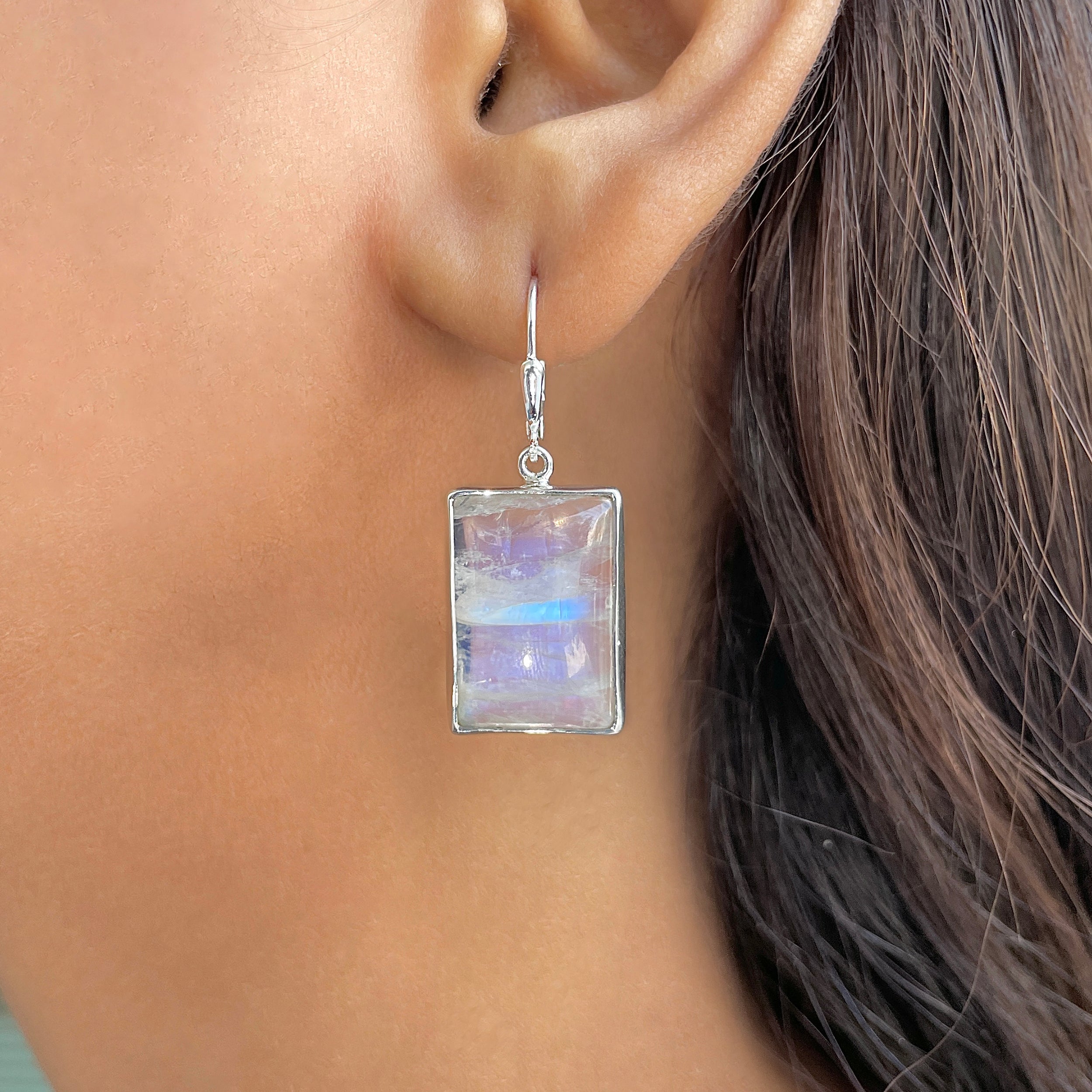 Moonstone Earring-(RBM-E-27.)