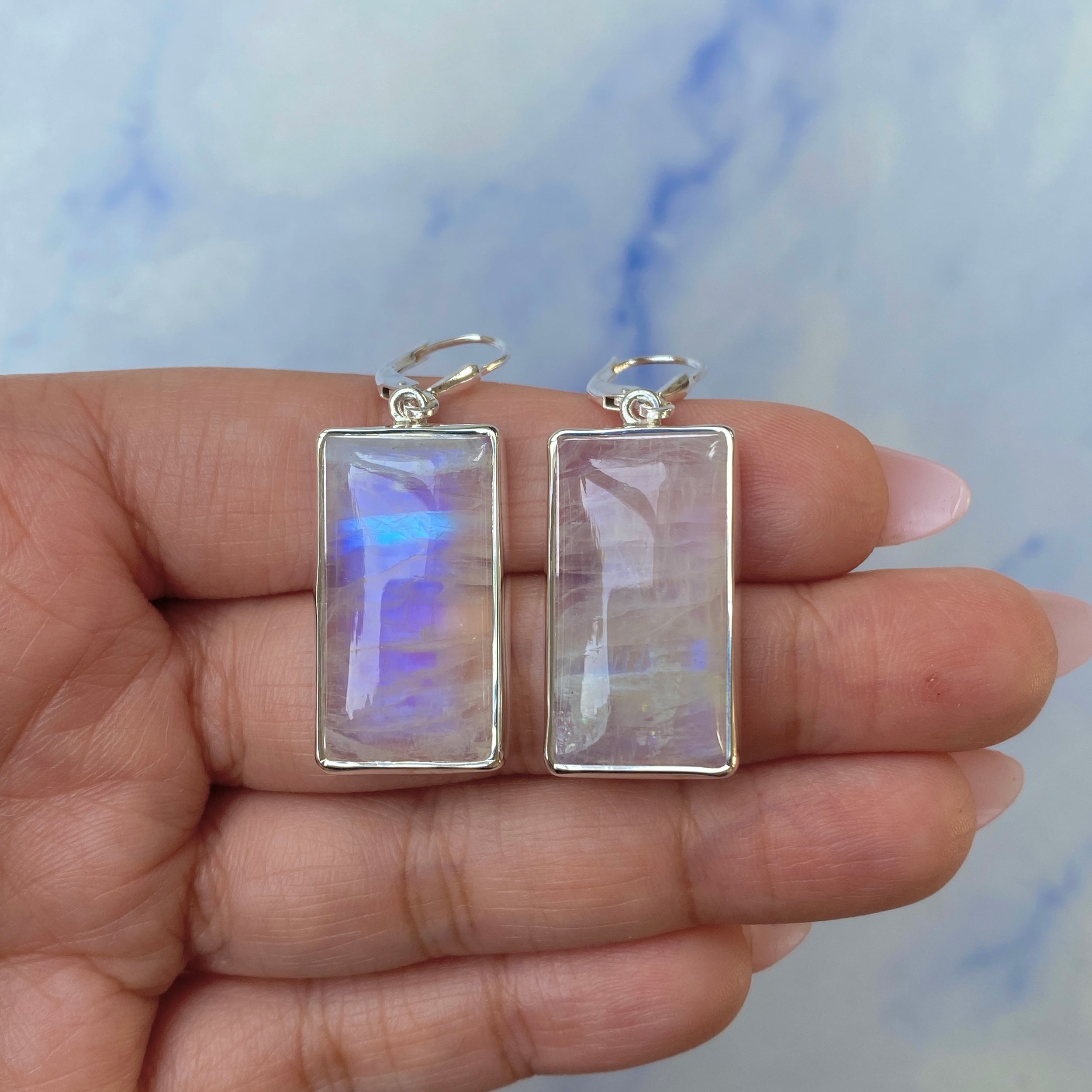Moonstone Earring-(RBM-E-30.)