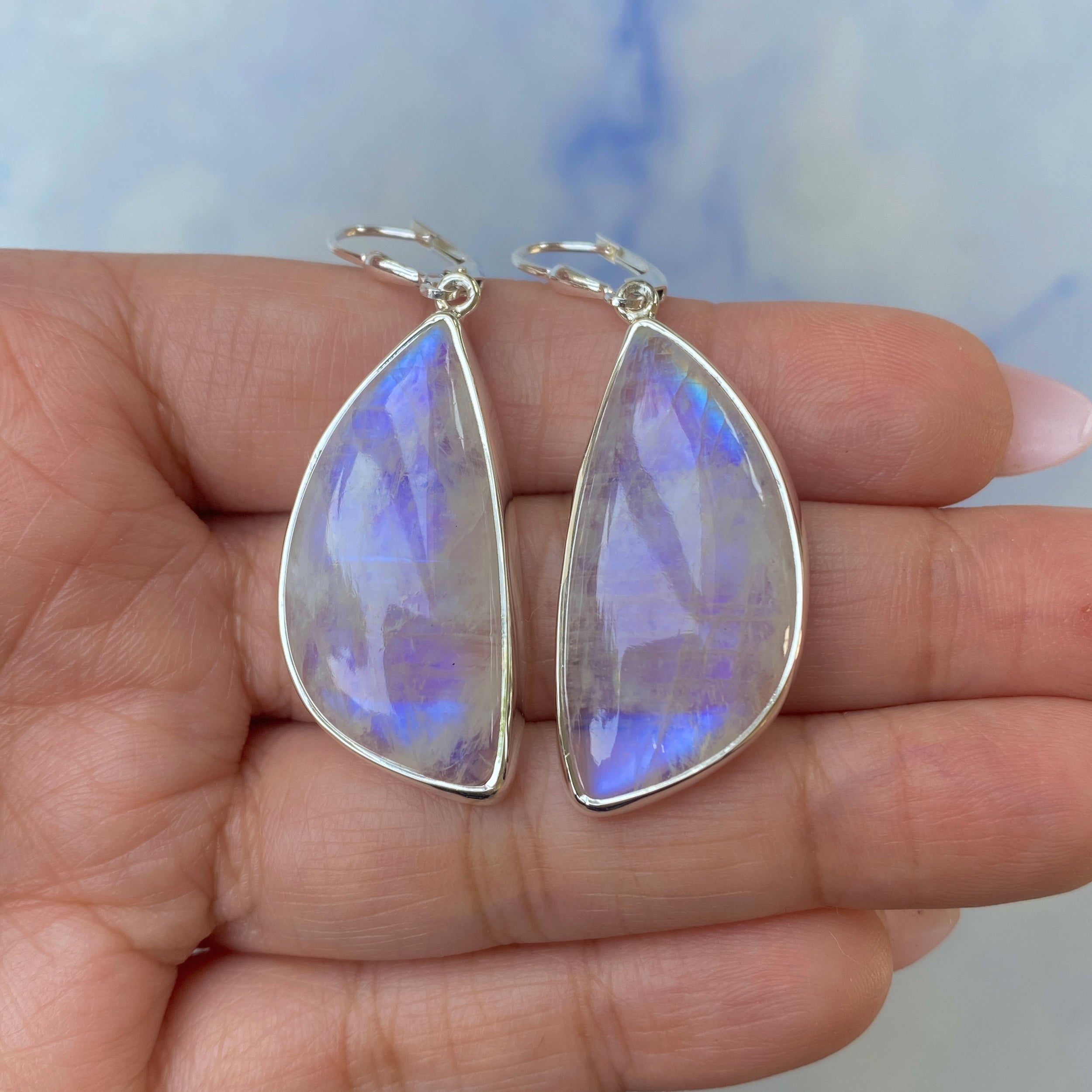 Moonstone Earring-(RBM-E-31.)