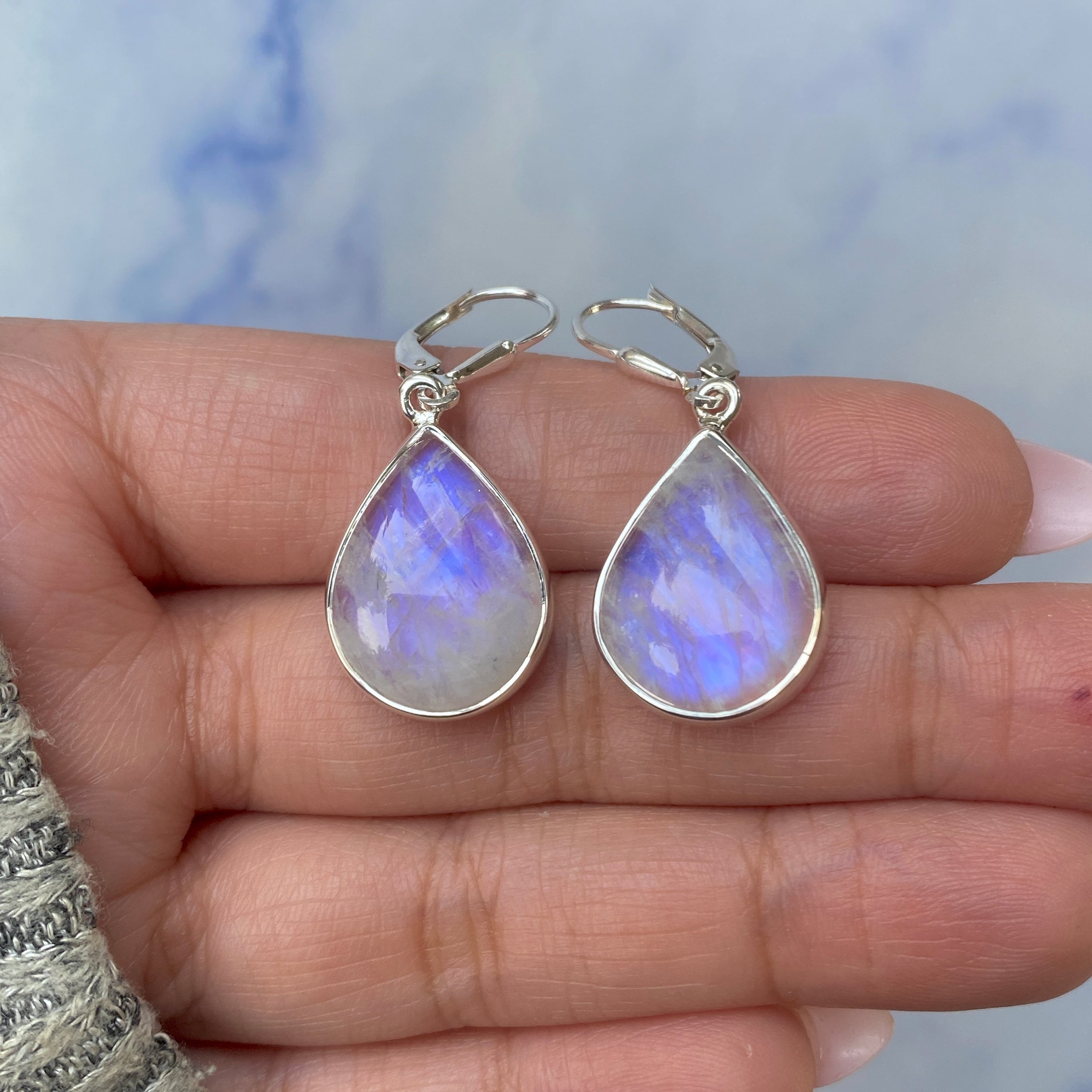 Moonstone Earring-(RBM-E-4.)