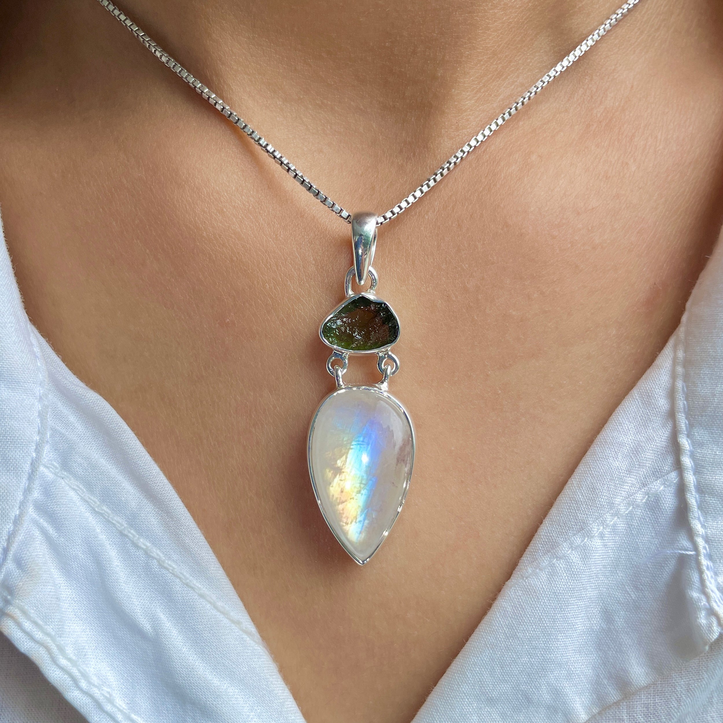 Moonstone Pendant-(RBM-P-100.)