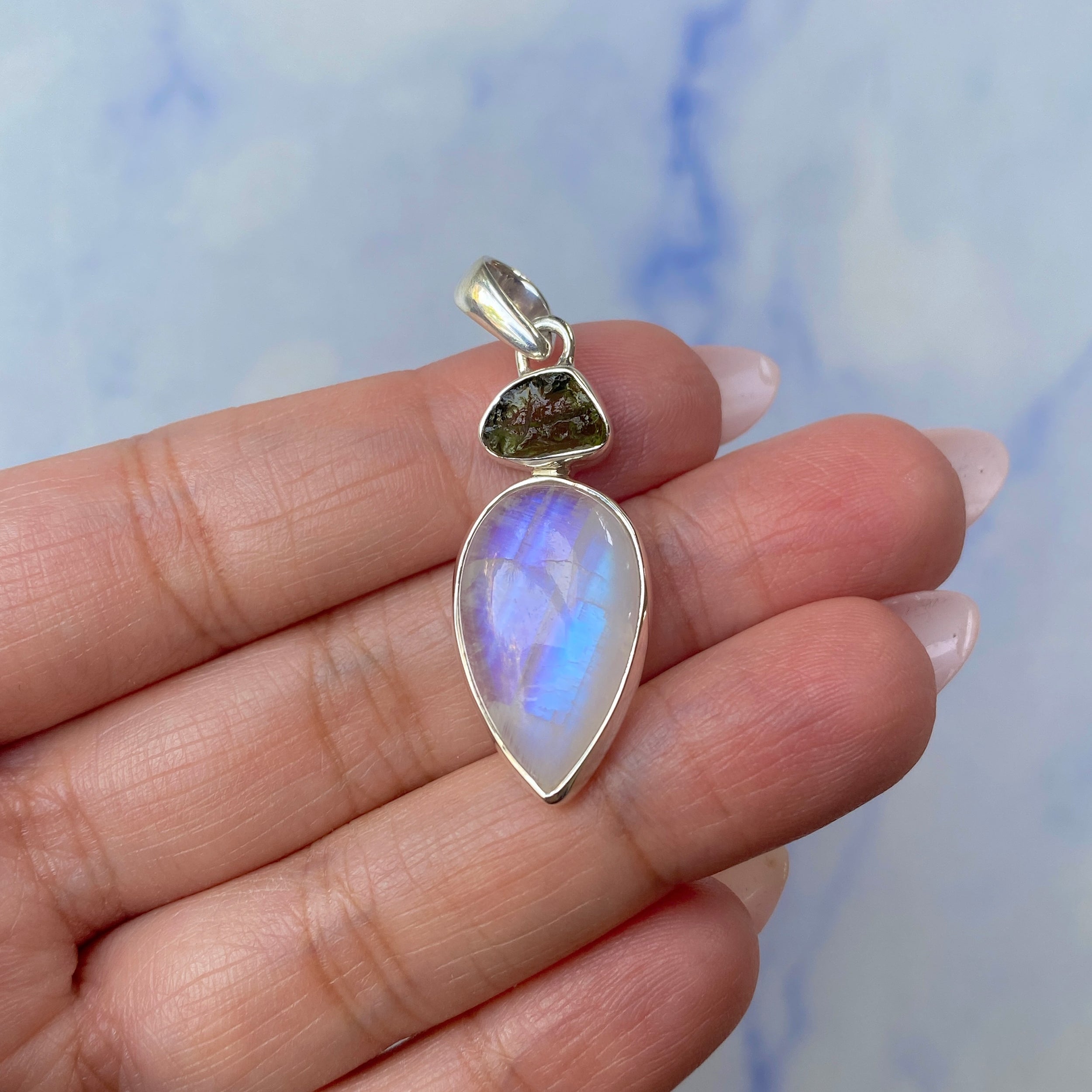 Moonstone Pendant-(RBM-P-105.)