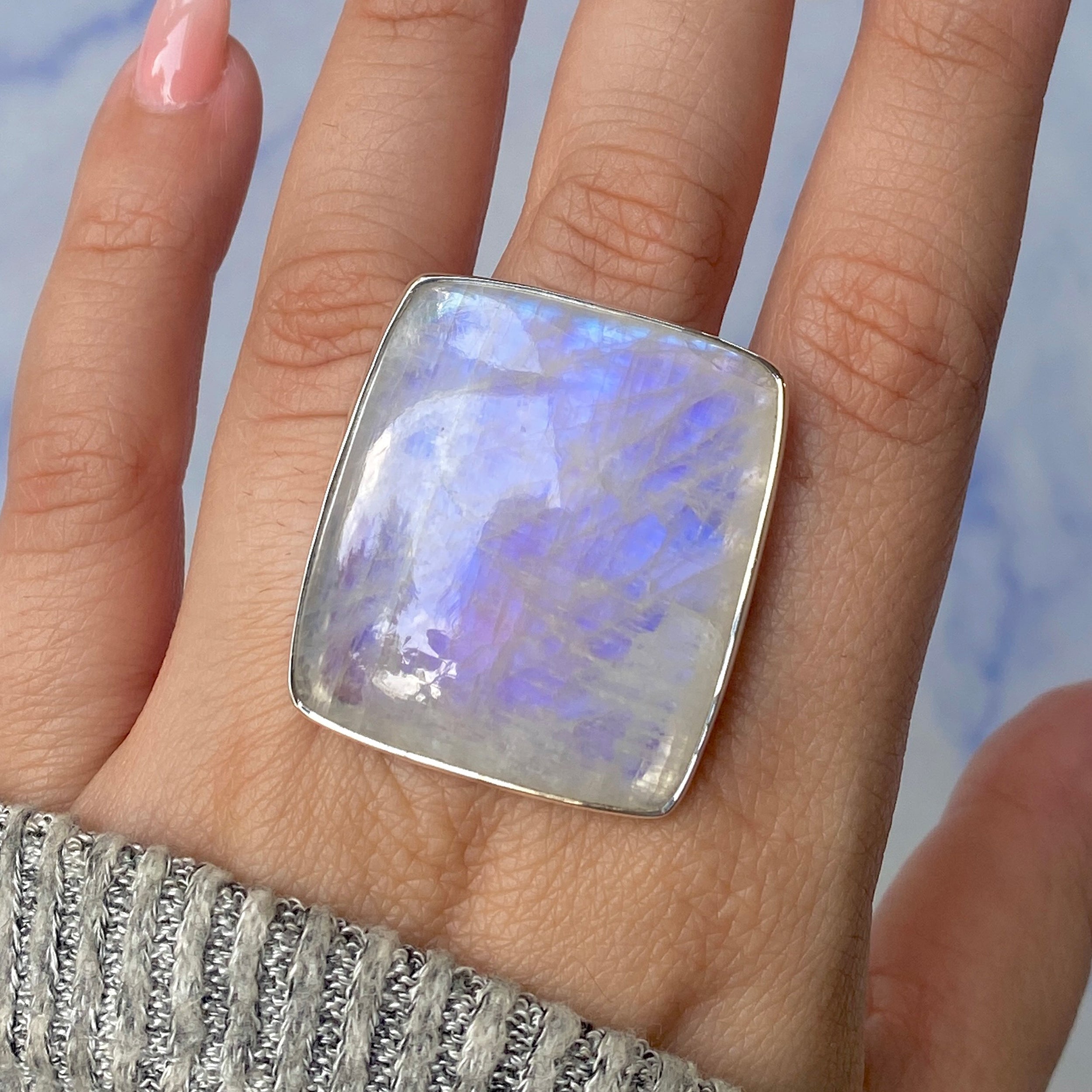 Moonstone Ring Size 8-(RBM-R-121.)