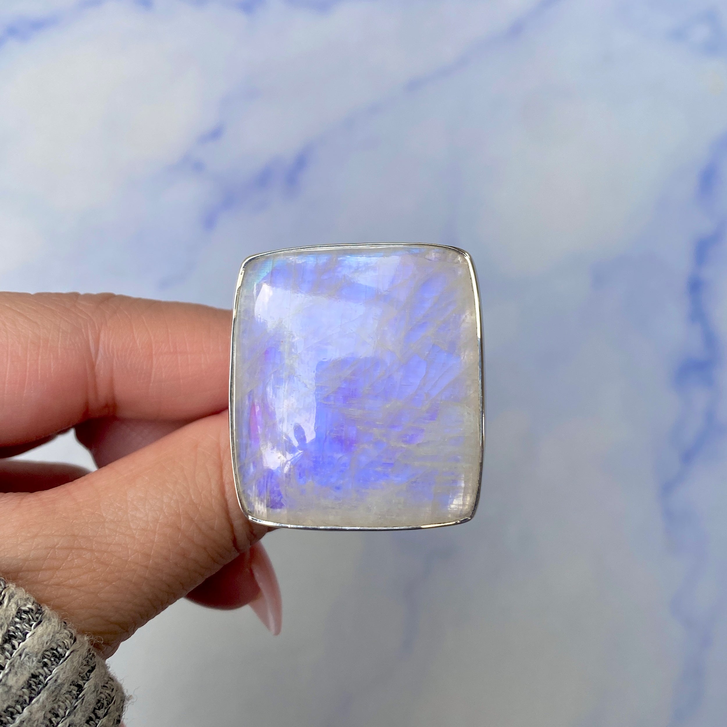 Moonstone Ring Size 8-(RBM-R-121.)