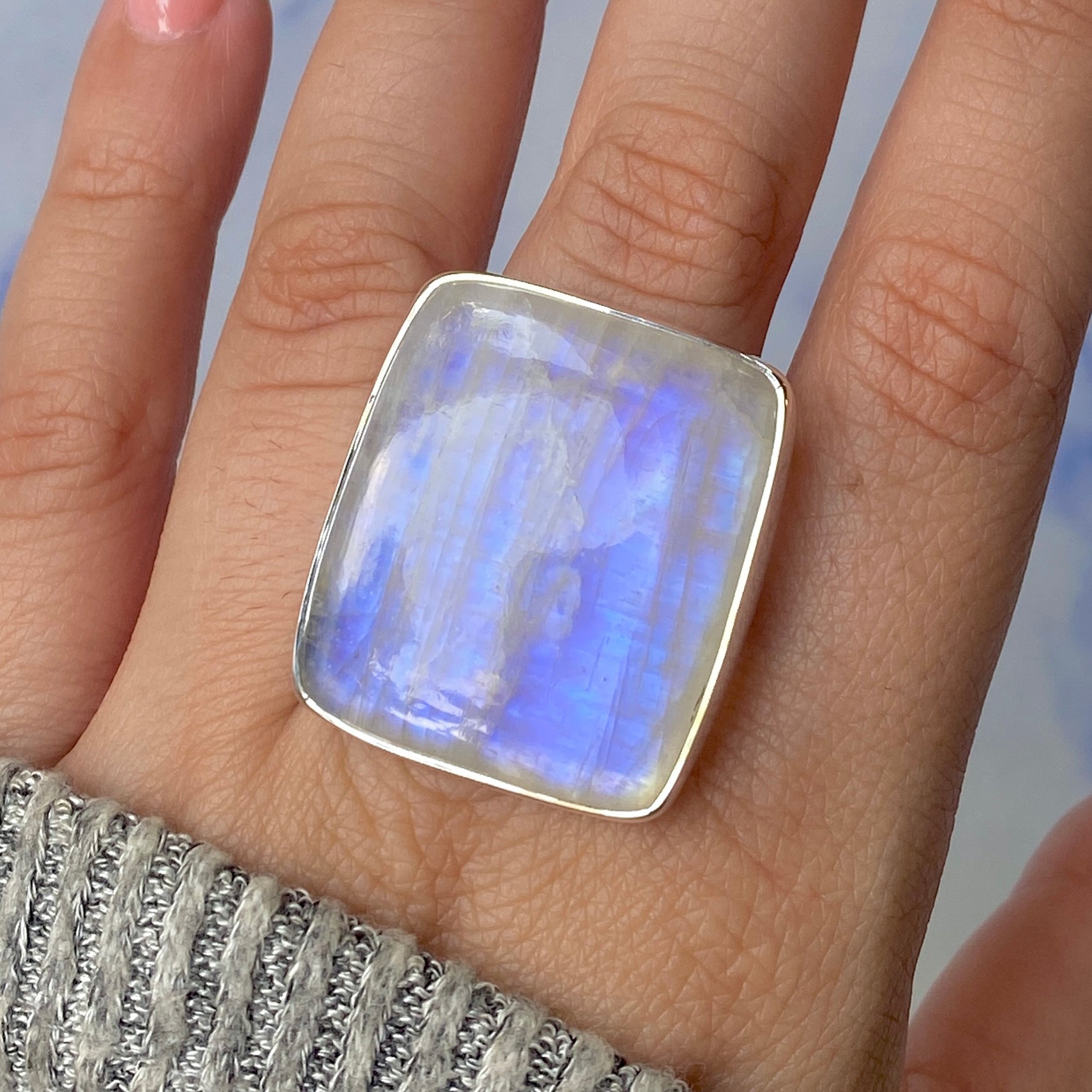 Moonstone Ring Size 9-(RBM-R-122.)