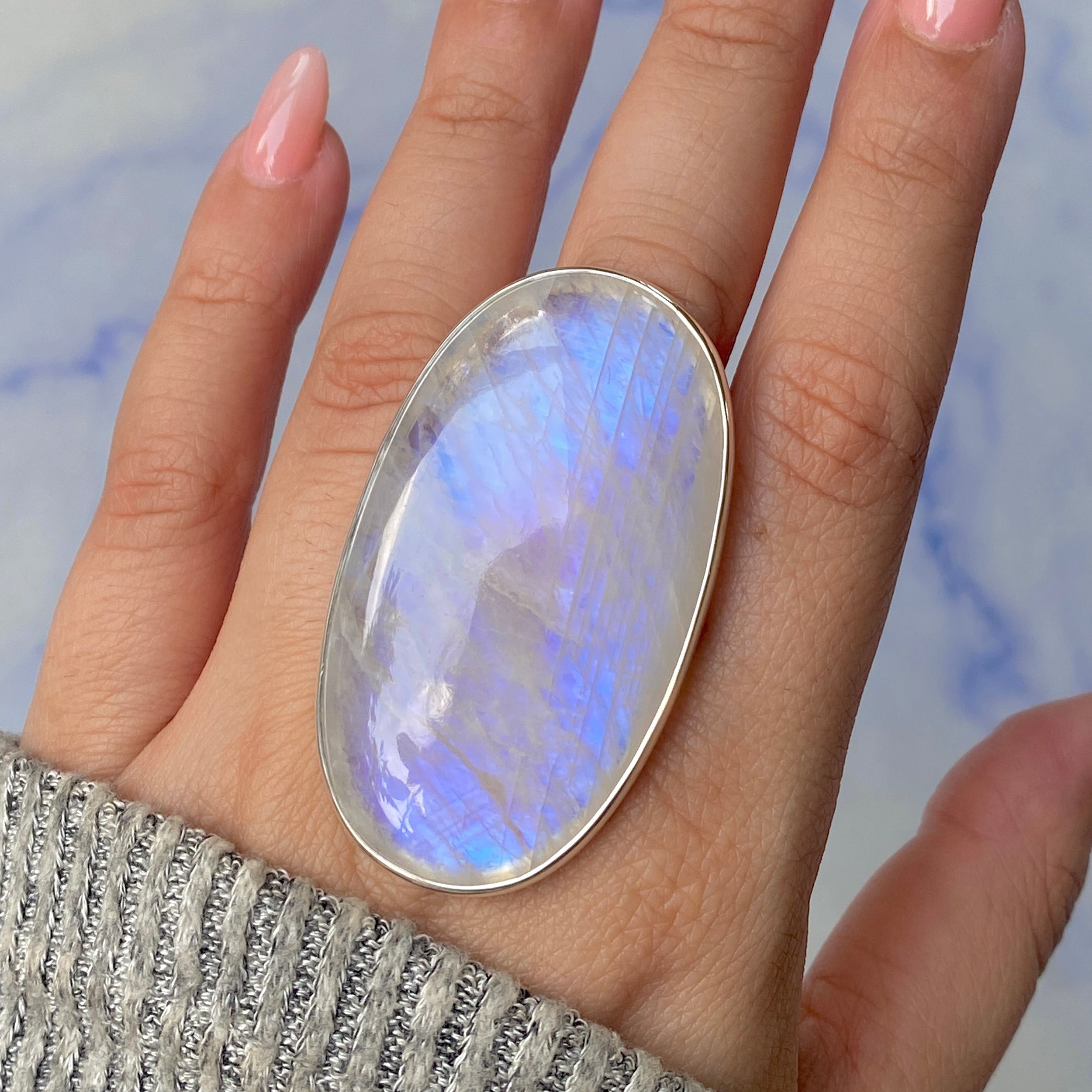 Moonstone Ring Size 7-(RBM-R-123.)